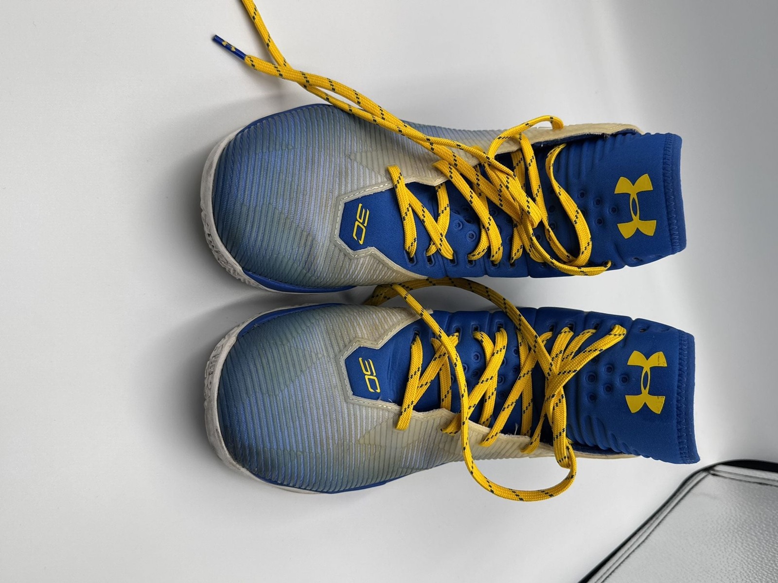 Under Armour Curry 3 Size 10 Basketball Shoes Blue Yellow