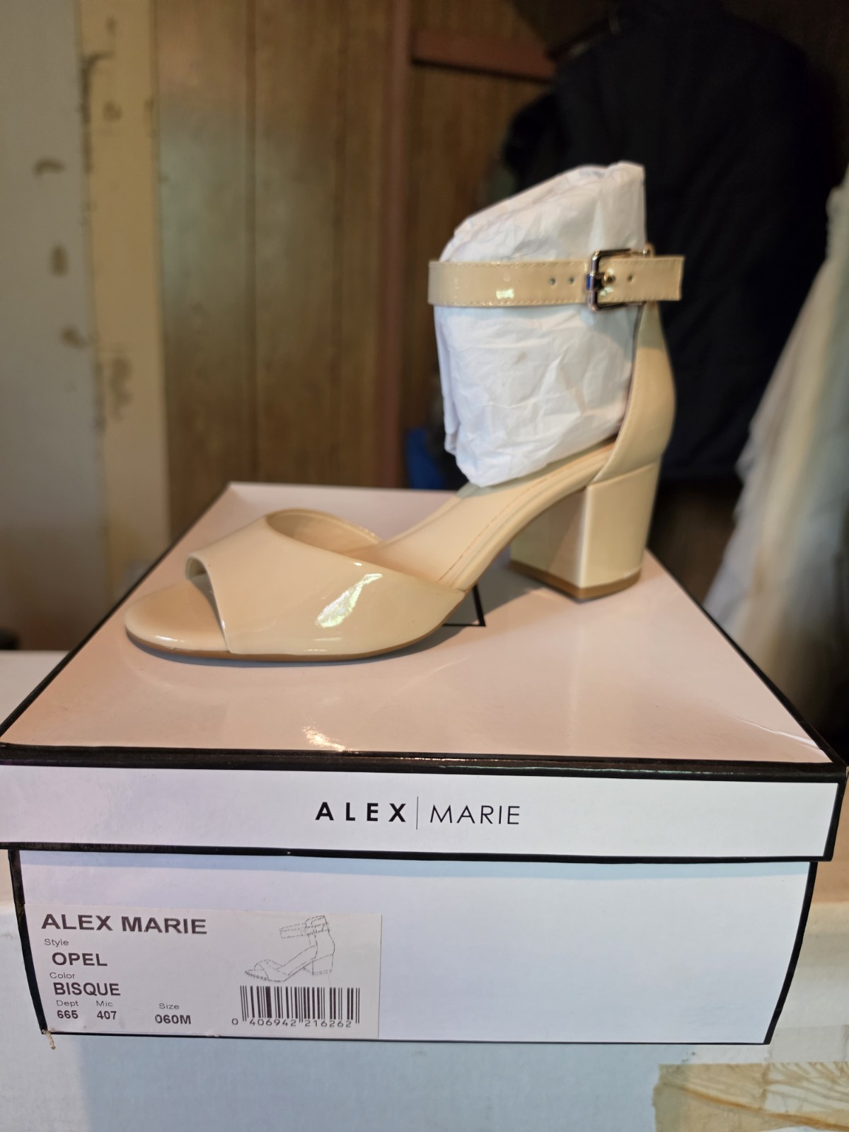 Alex Marie Bisque Ankle Strap Open Toe Block Heel Sandals Patent Leather 6M