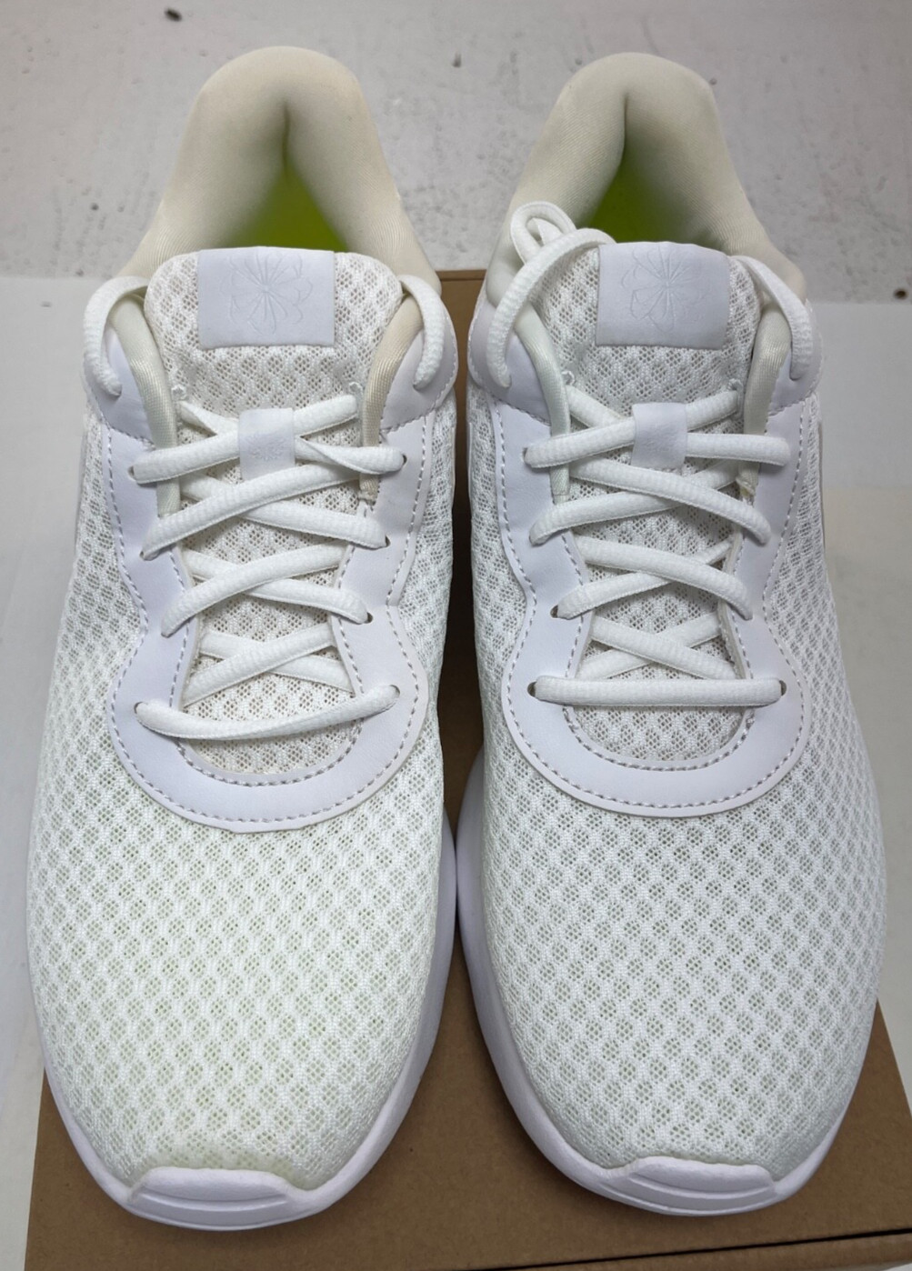 Men’s NIKE Tanjun Flyease DV775 101 Running Shoe – White Mesh FREE shipping!