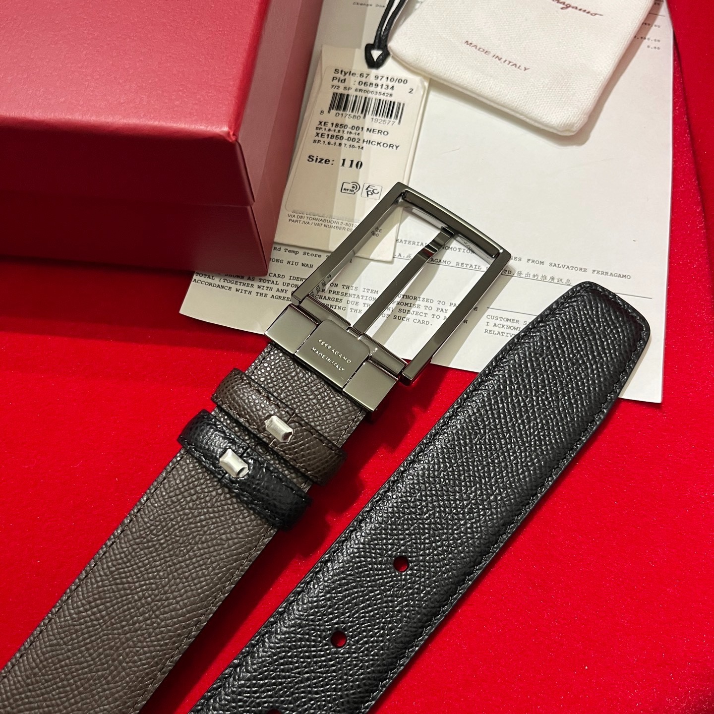 Salvatore Ferragamo Belt Handcrafted classic Gunmetal Buckle Reversible