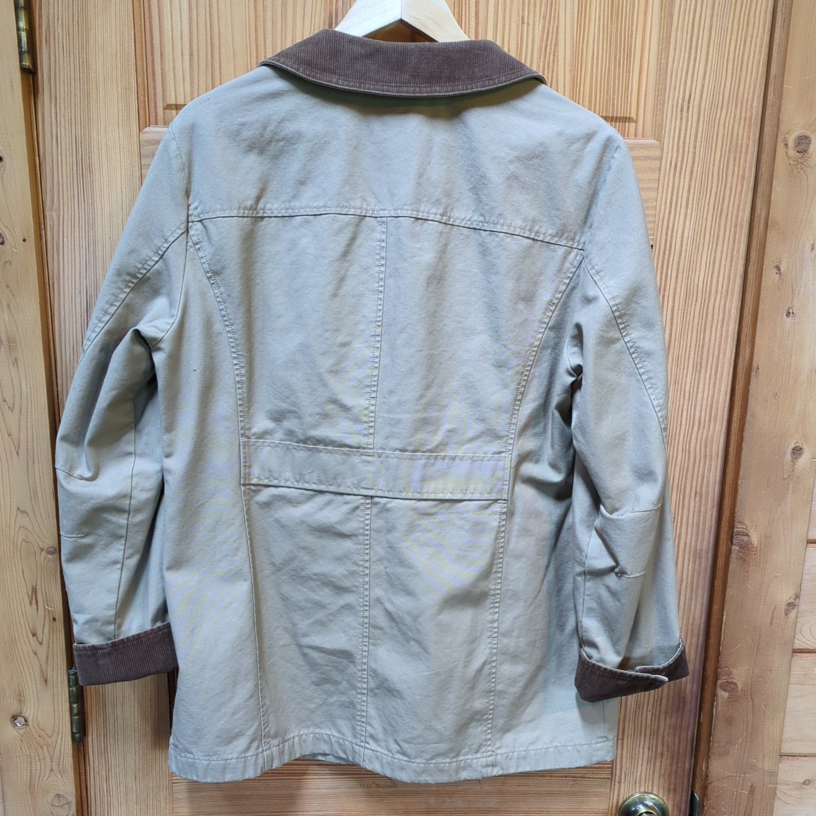 LL Bean Women Adirondack Barn Coat Size M Regular Khaki Corduroy Collar Flannel