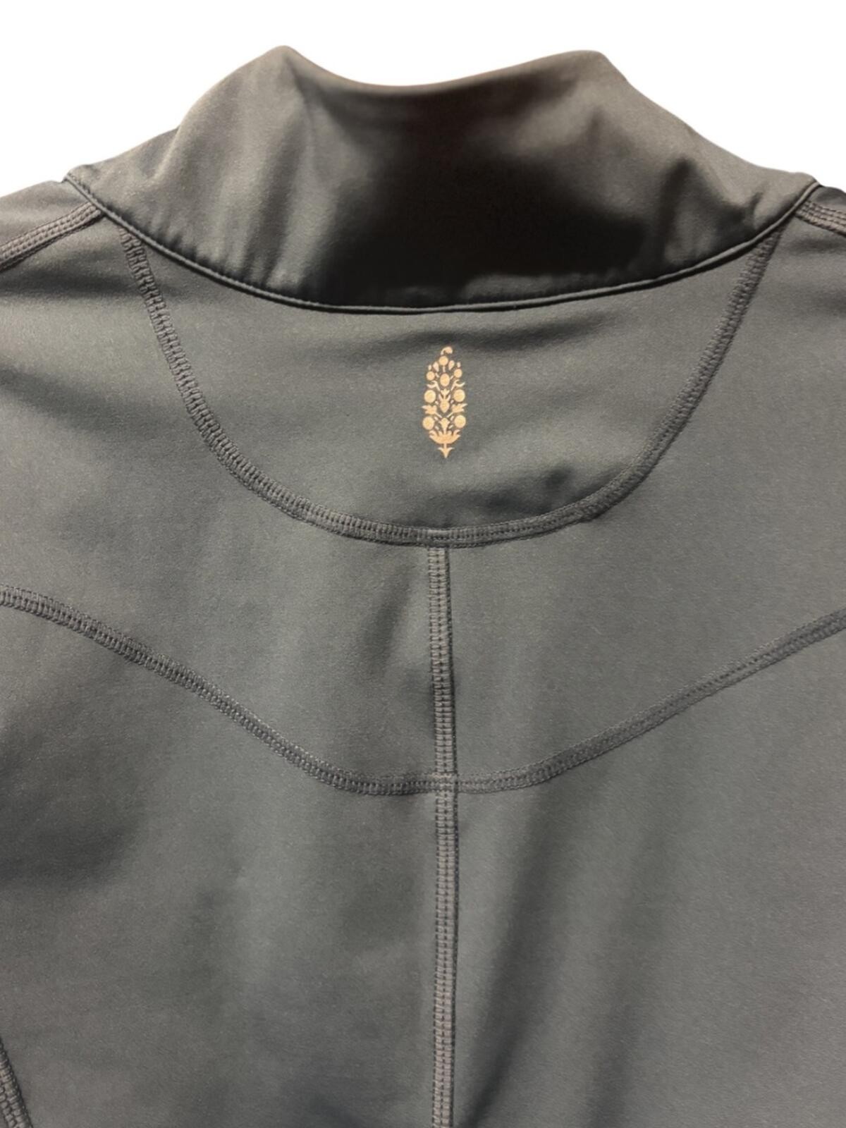 FP Movement Run the Course Quarter-Zip Active Top • Medium