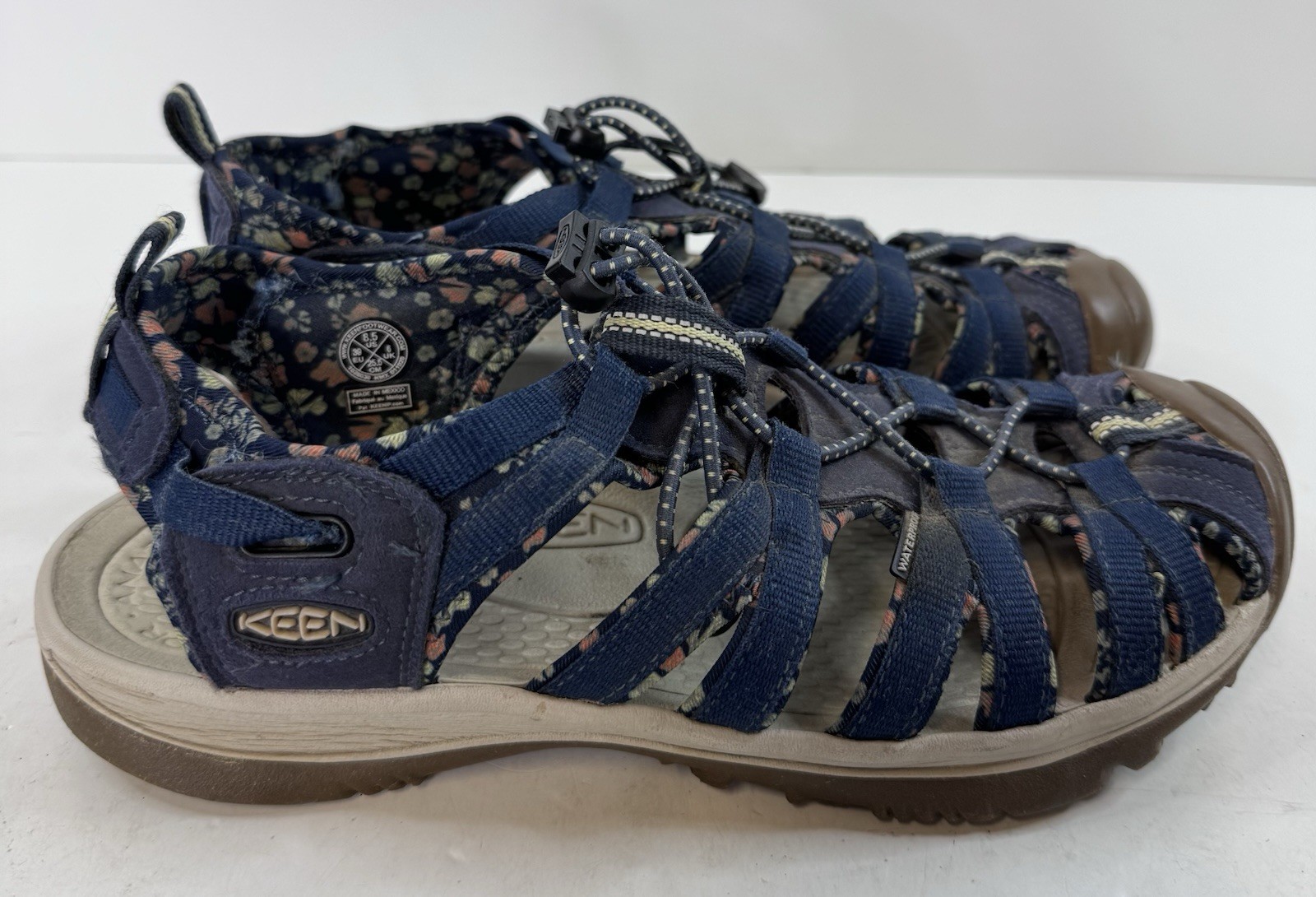 Keen Newport H2 Waterproof Hiking Shoes Outdoor Sandal Womens 8.5 US Floral