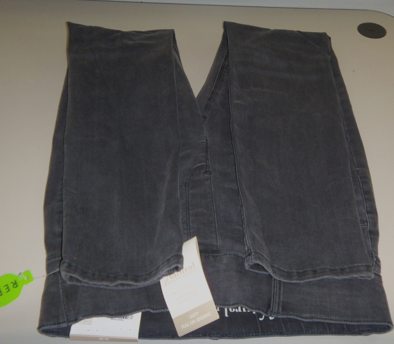 NWT NATURAL REFLECTIONS CHARCOAL WASH LUCY PULL ON JEGGINGS SIZE MEDIUM