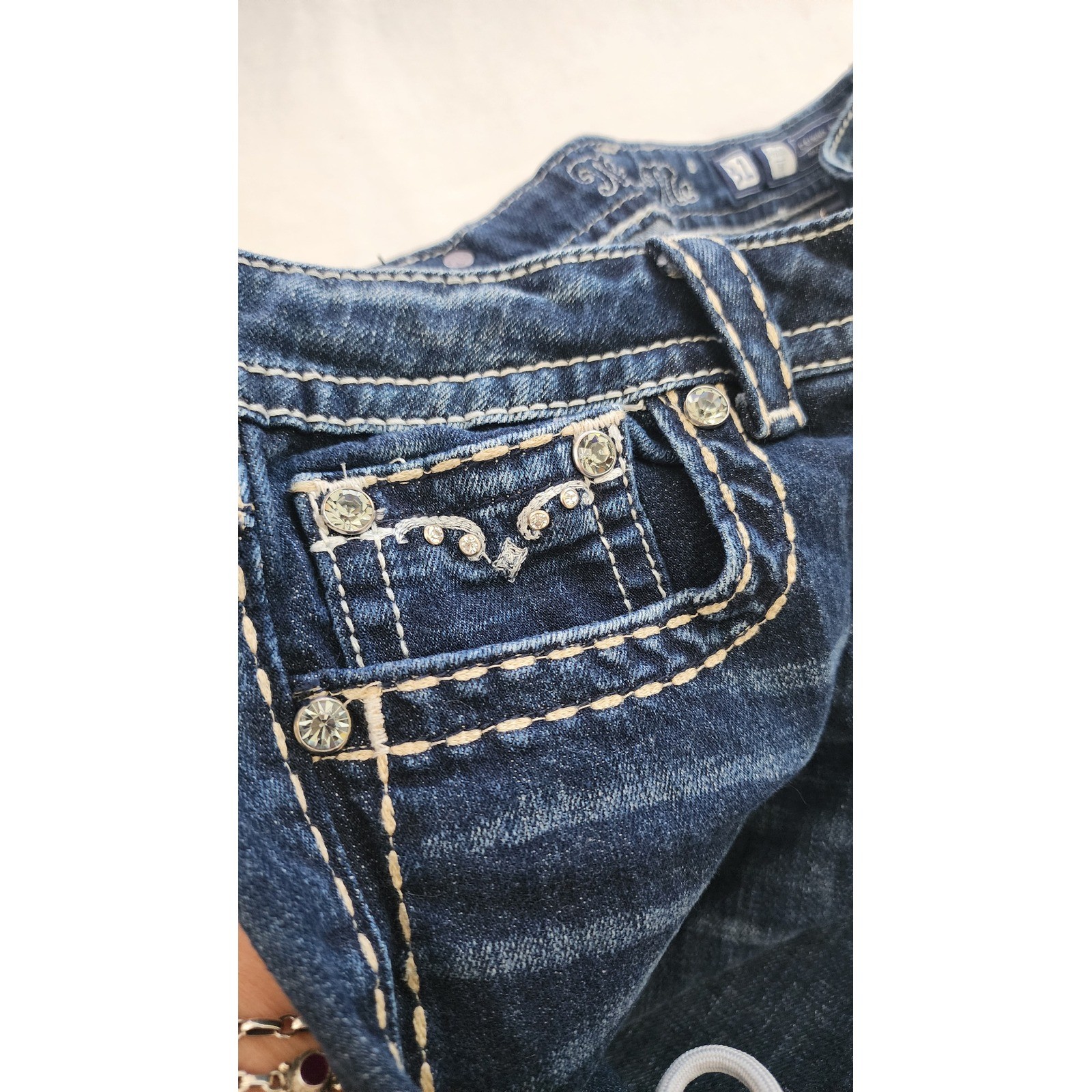 Miss Me Easy Boot Jeans Womens 29 Medium Wash Rhinestone Embellished JE5330E2R