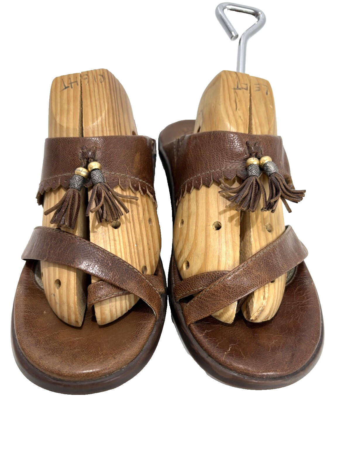 ARIAT
