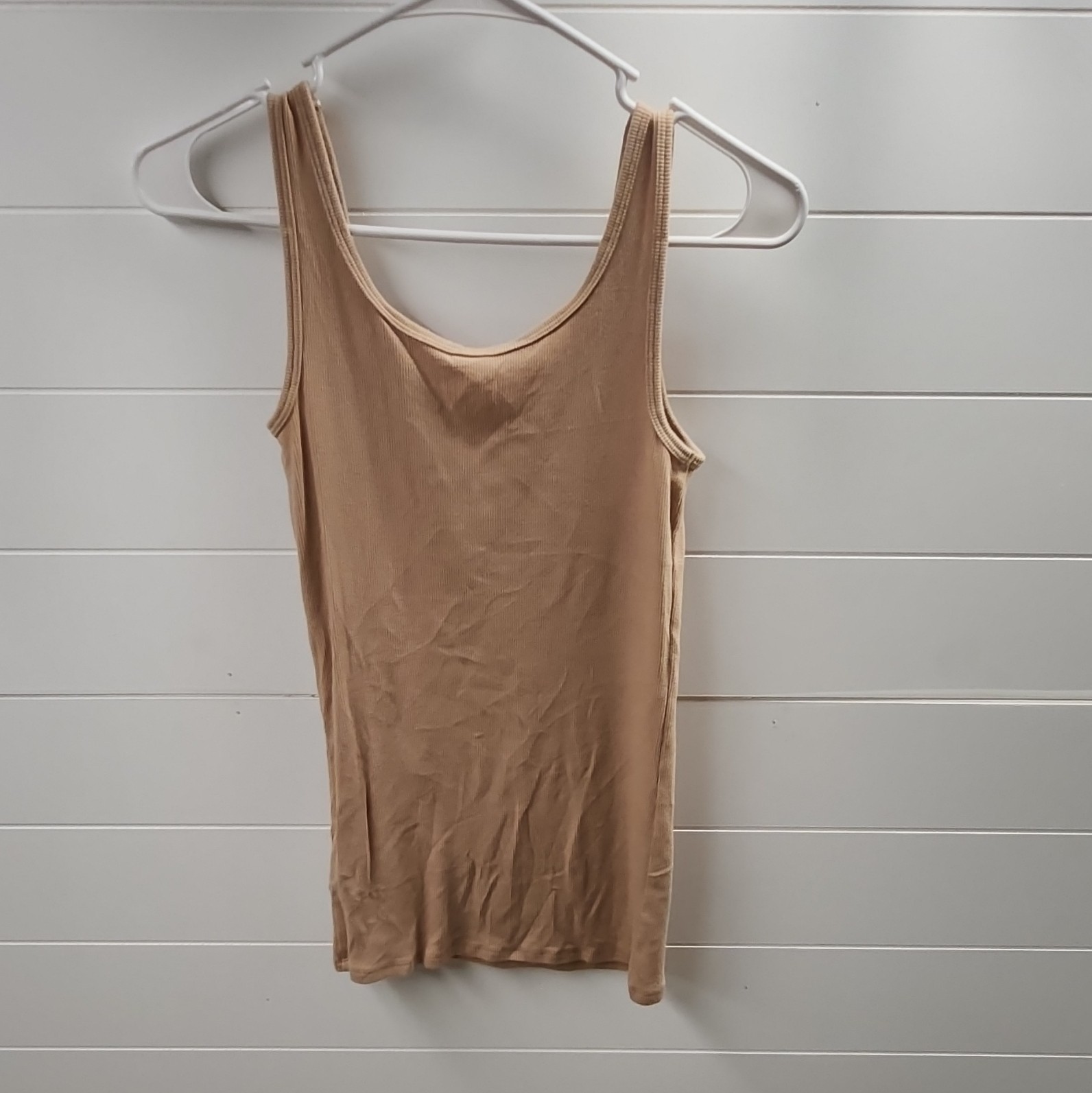 Time and Tru Ribbed Solid Beige Scoop Neck Sleeveless Tank Top Women S (4-6)