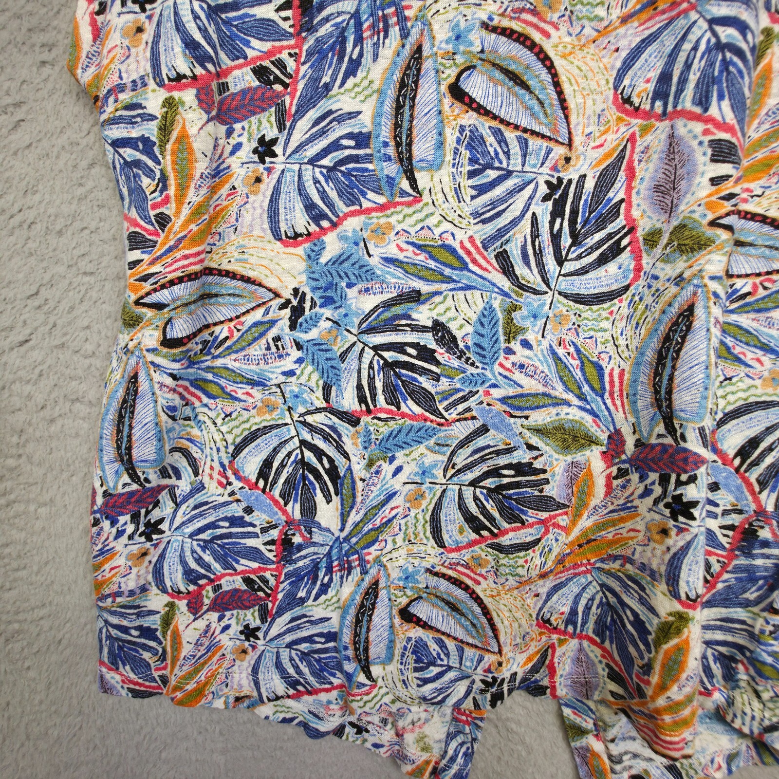 C&C California Top Womens M Blue Button Down Back Linen Floral Tropical Coastal