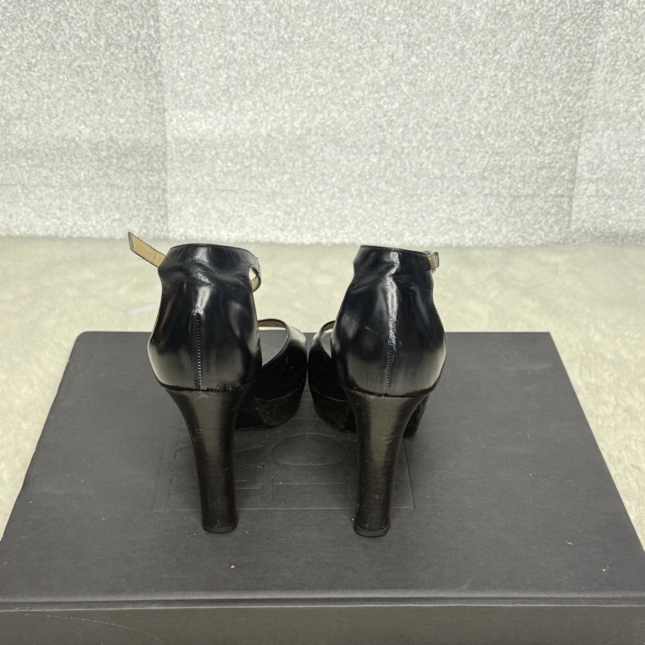 Gucci Women’s Black Leather Strappy Ankle Strap Open Toe Heels Buckle 6B