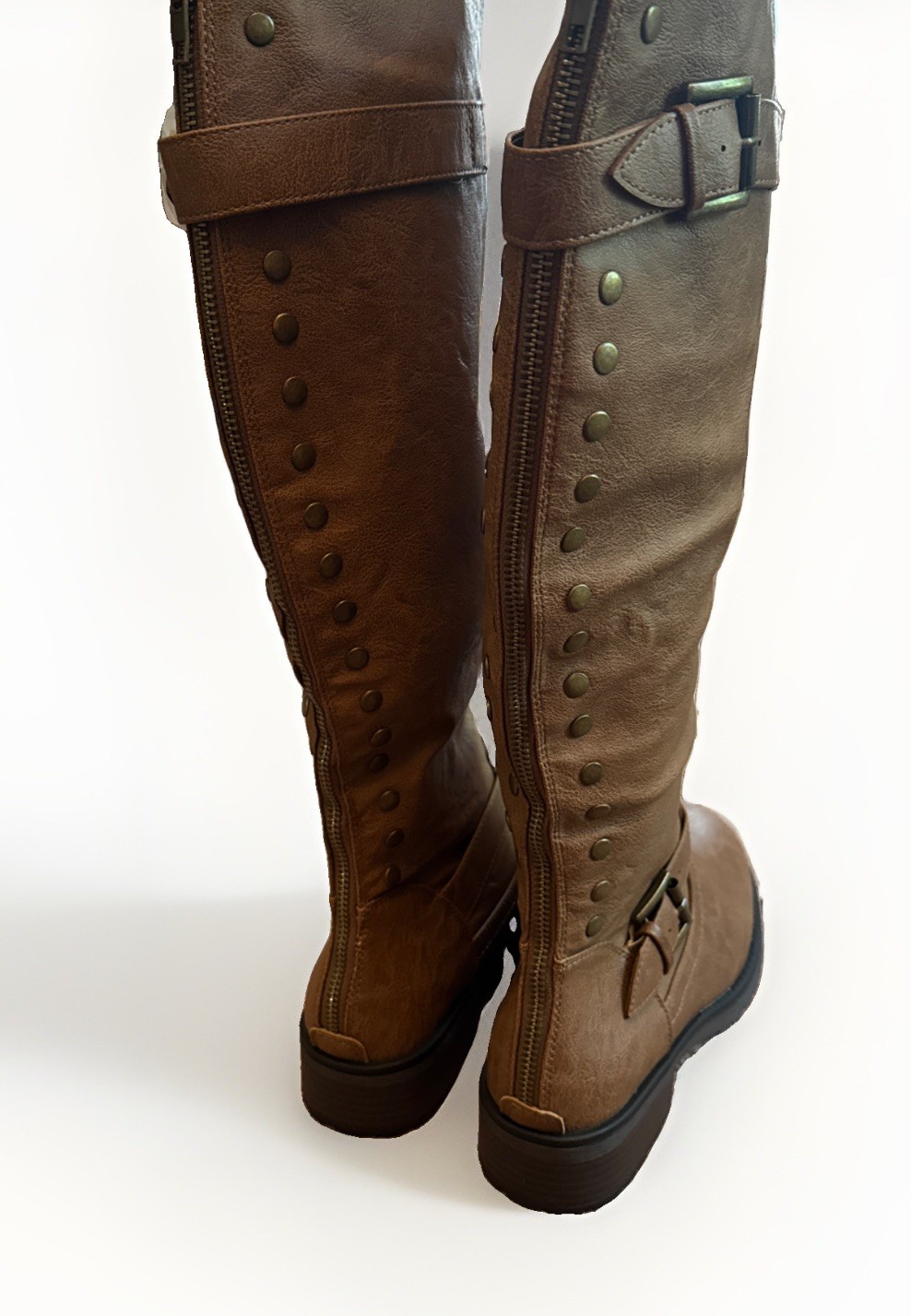 New Centro Point Brown Tall Knee High Riding Boots Zipper Buckle Stiluds Size 8