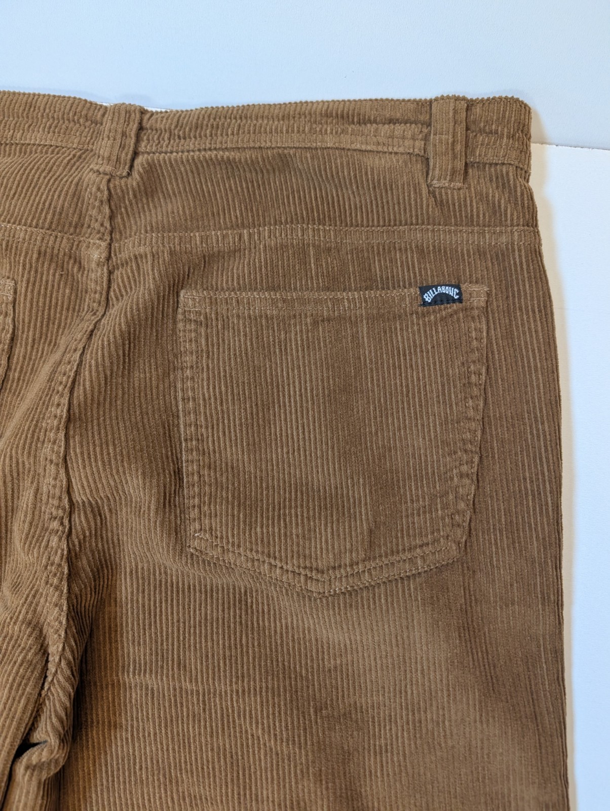 BILLABONG – Vintage Style Men’s Corduroy Pants SIZE 33 ***NEW