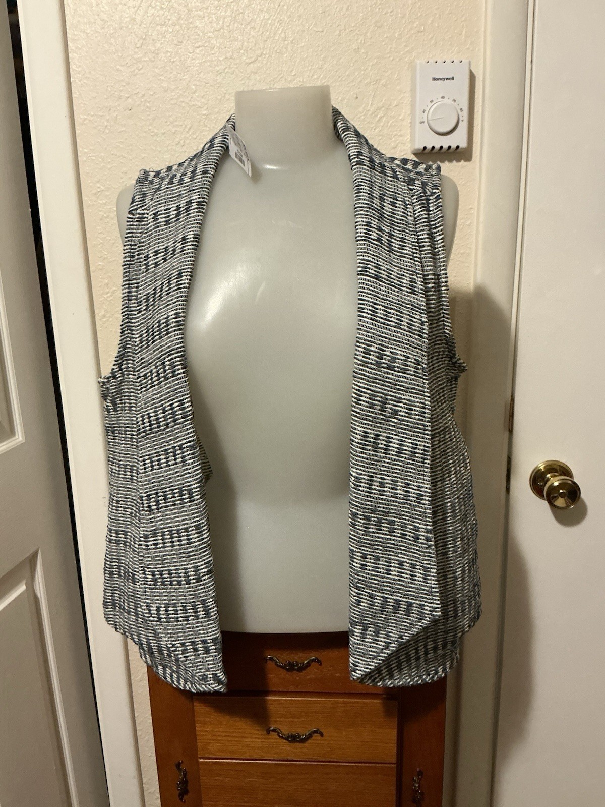Christopher & Banks sz S Blazer Cardigan Vest White & Navy