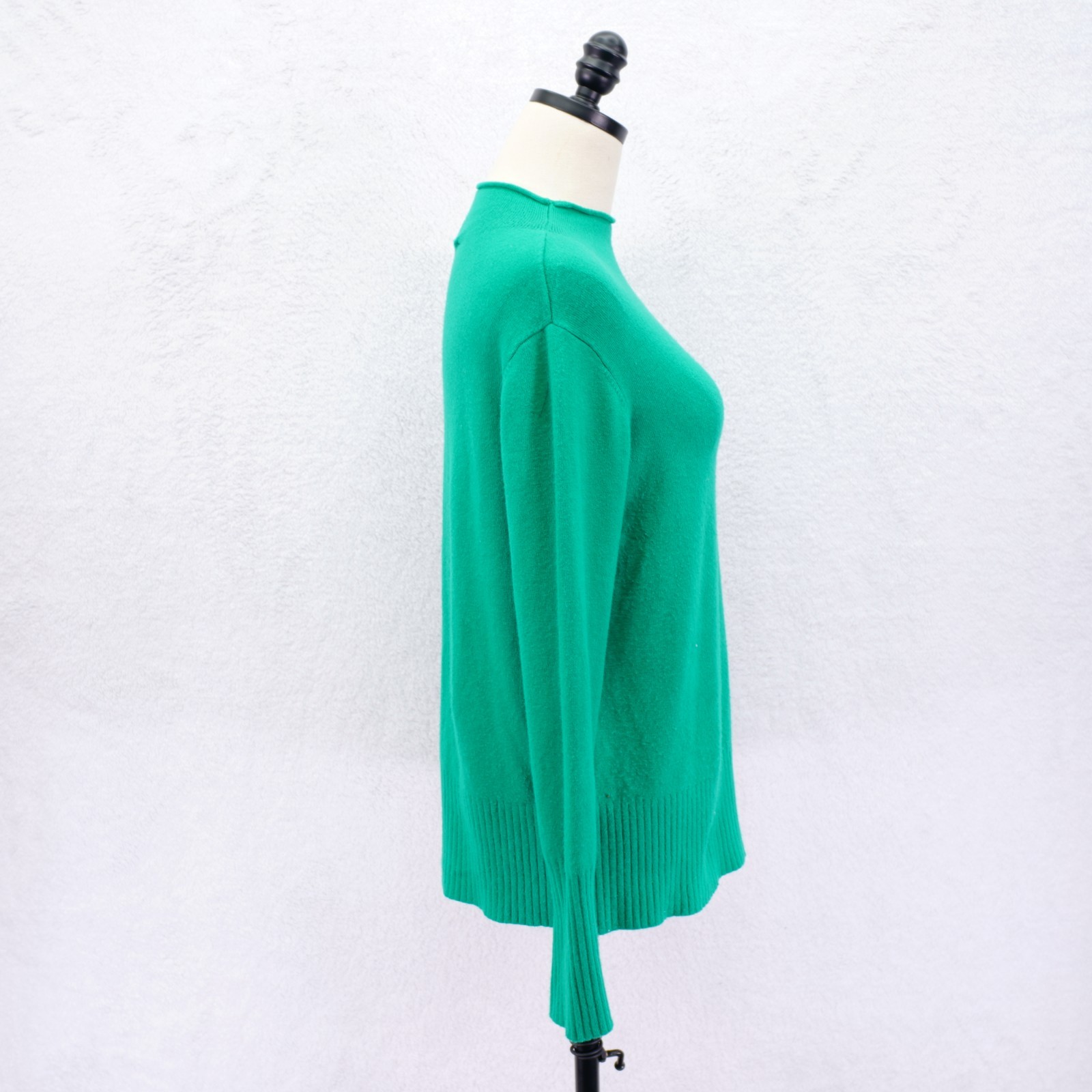 French Connection Large Green Acrylic Knit Long Sleeve Mock Neck Sweater