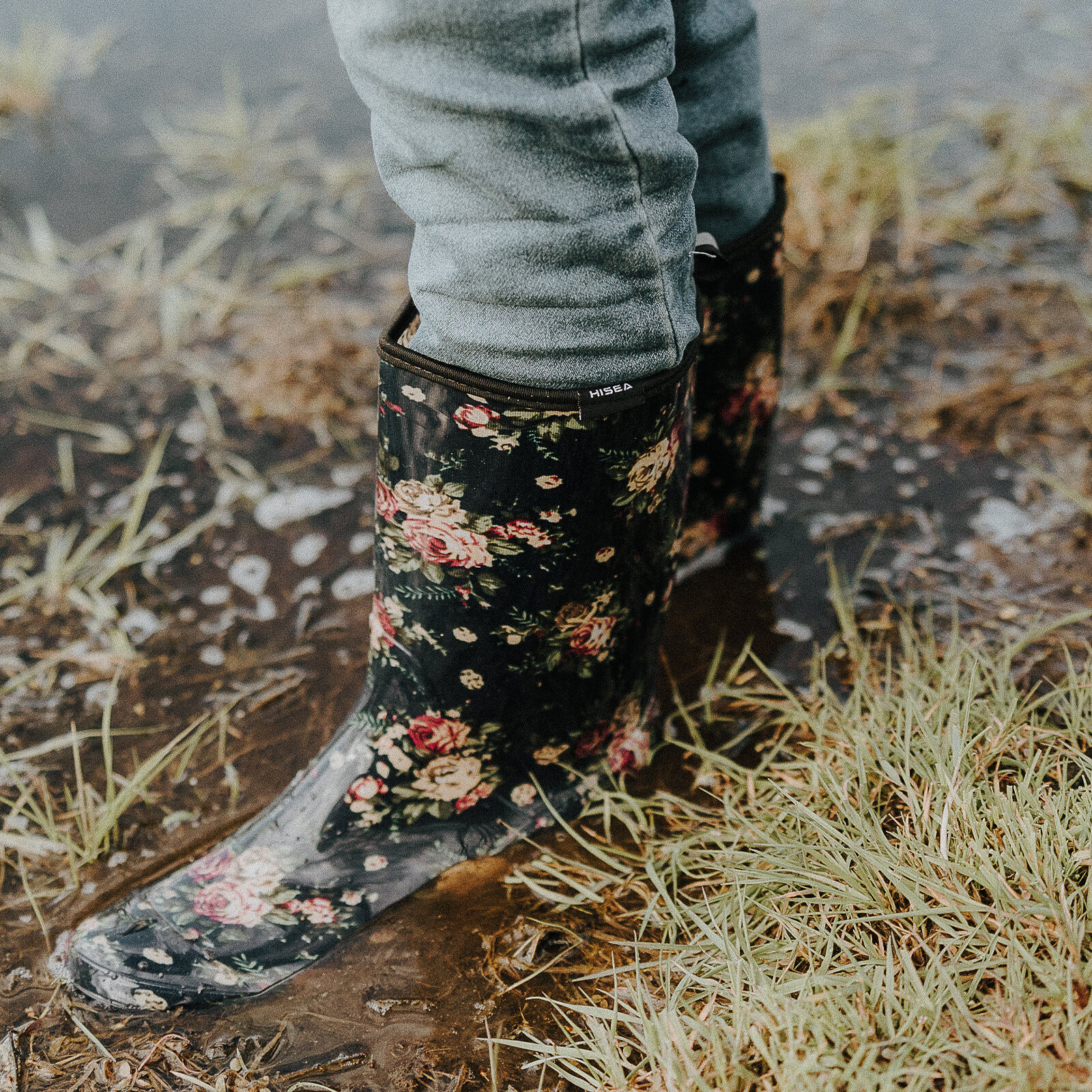 HISEA Women Printed Rain Boot Pull On Comfort Waterproof Wellies Mud Garden Boot
