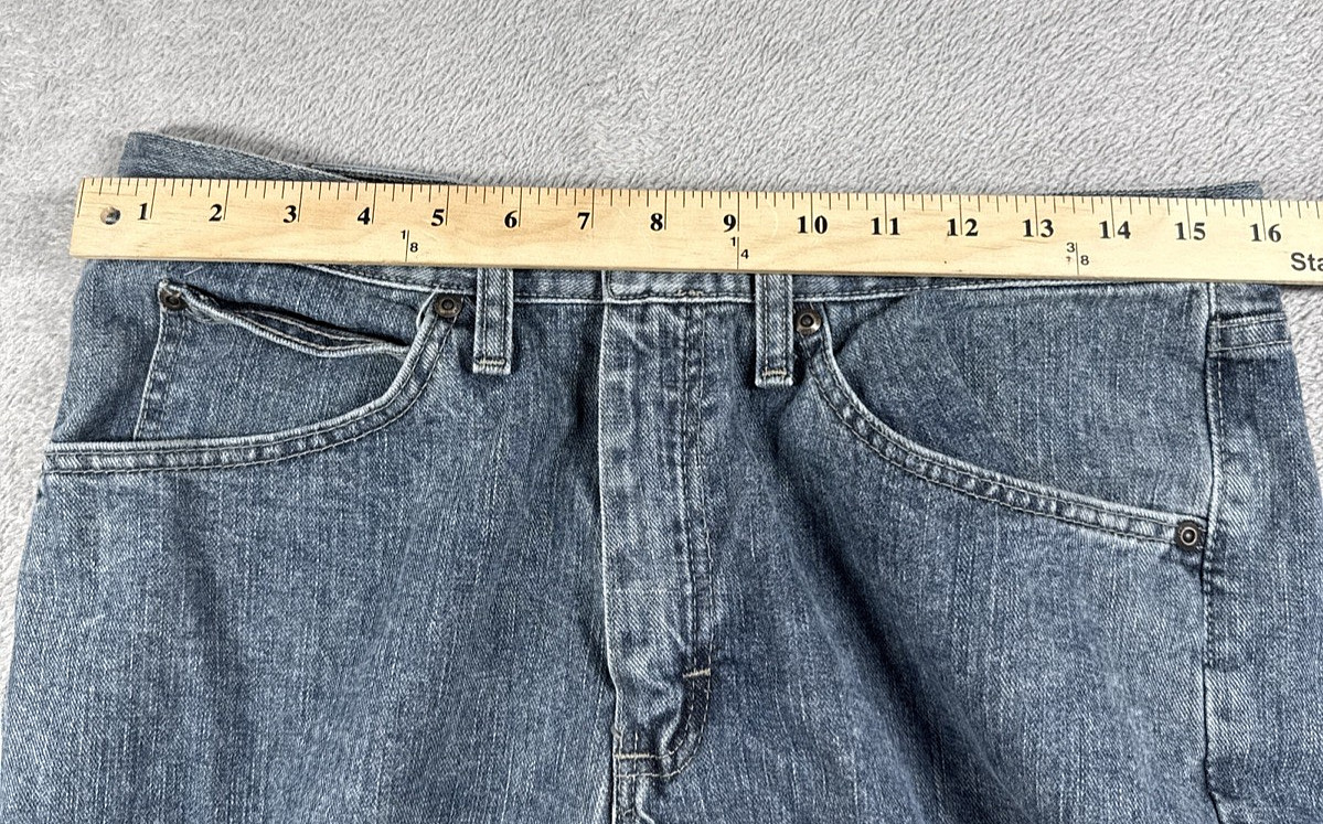 Lee Men’s Regular Fit Straight Leg Jean Pants Stone-Washed Blue Size 32×30