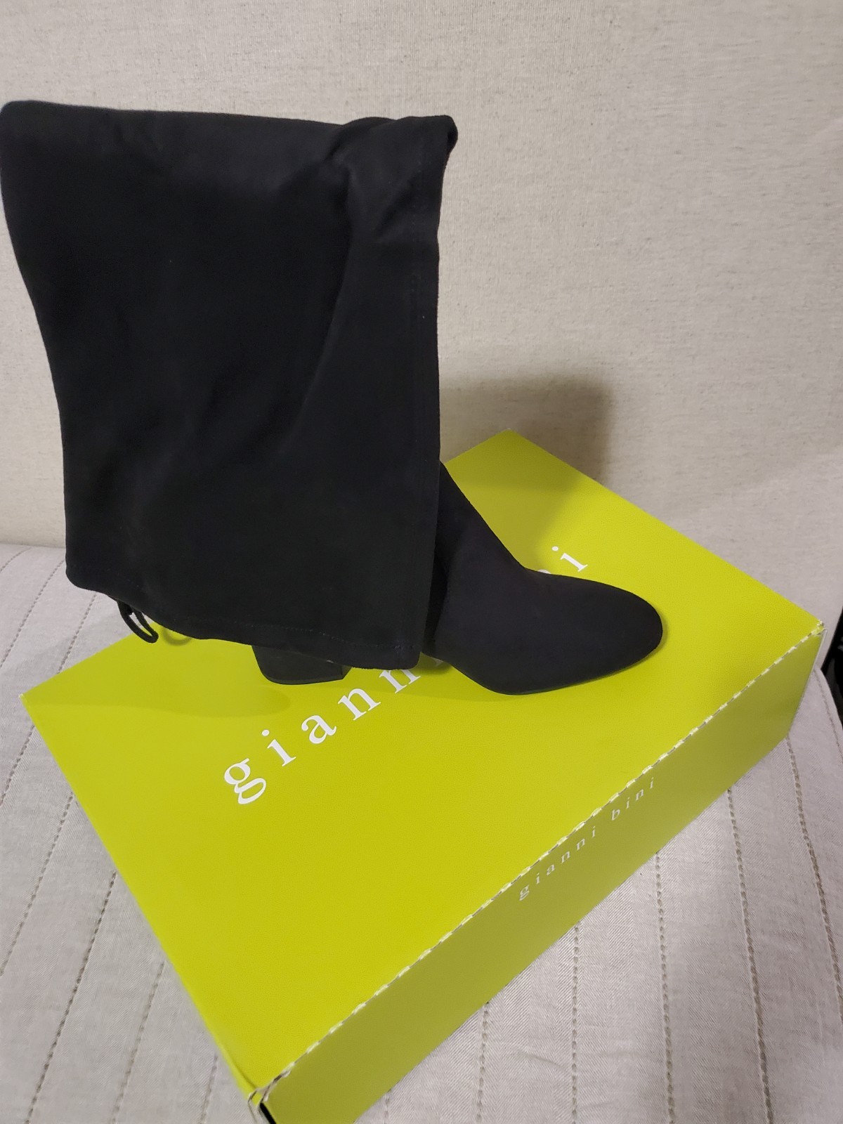Gianni Bini Trillia Black Over the Knee Boots Pointed Toe Zip Women’s 8M