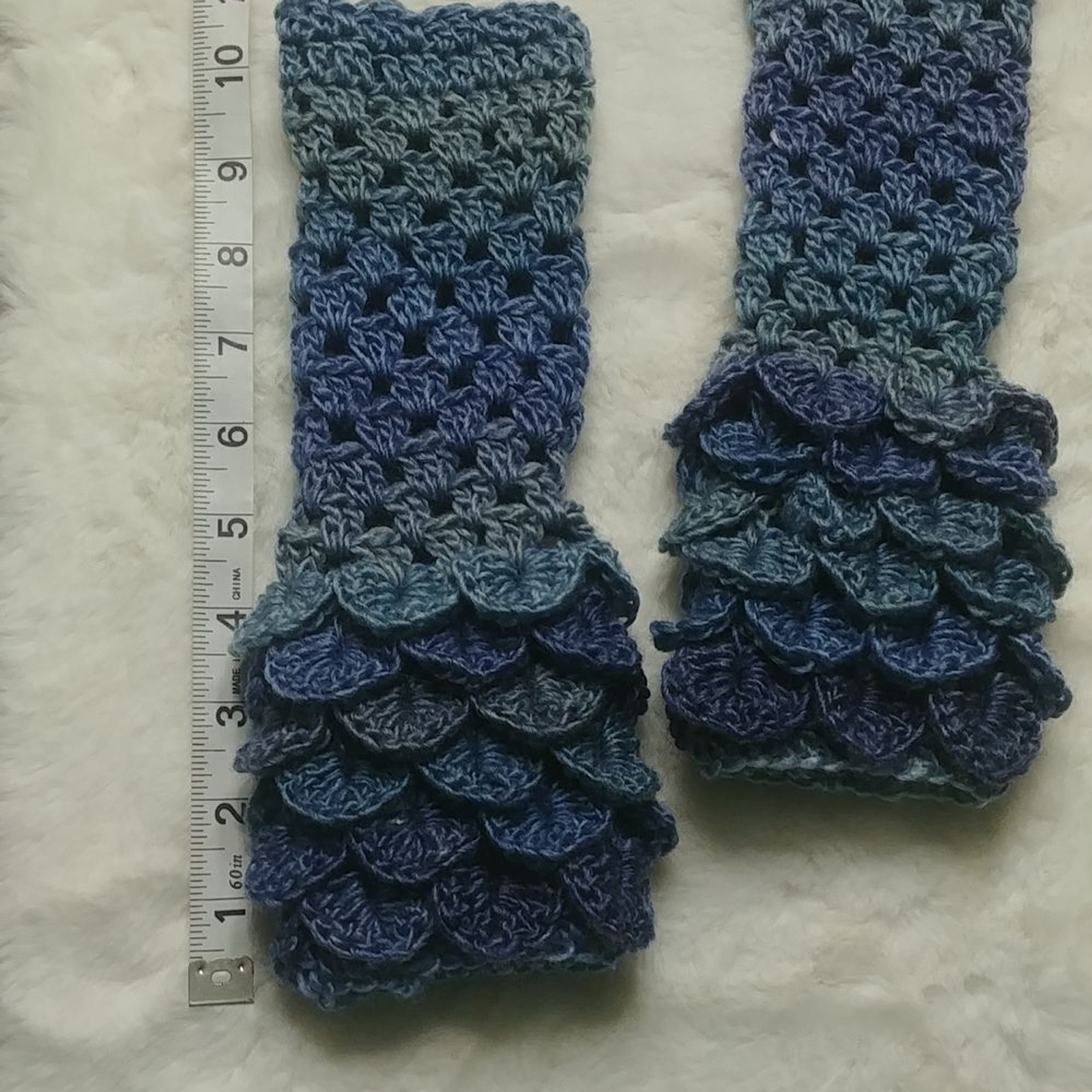 Handmade wool/viscose dragonscale Fingerless texting gloves in “blue hues”