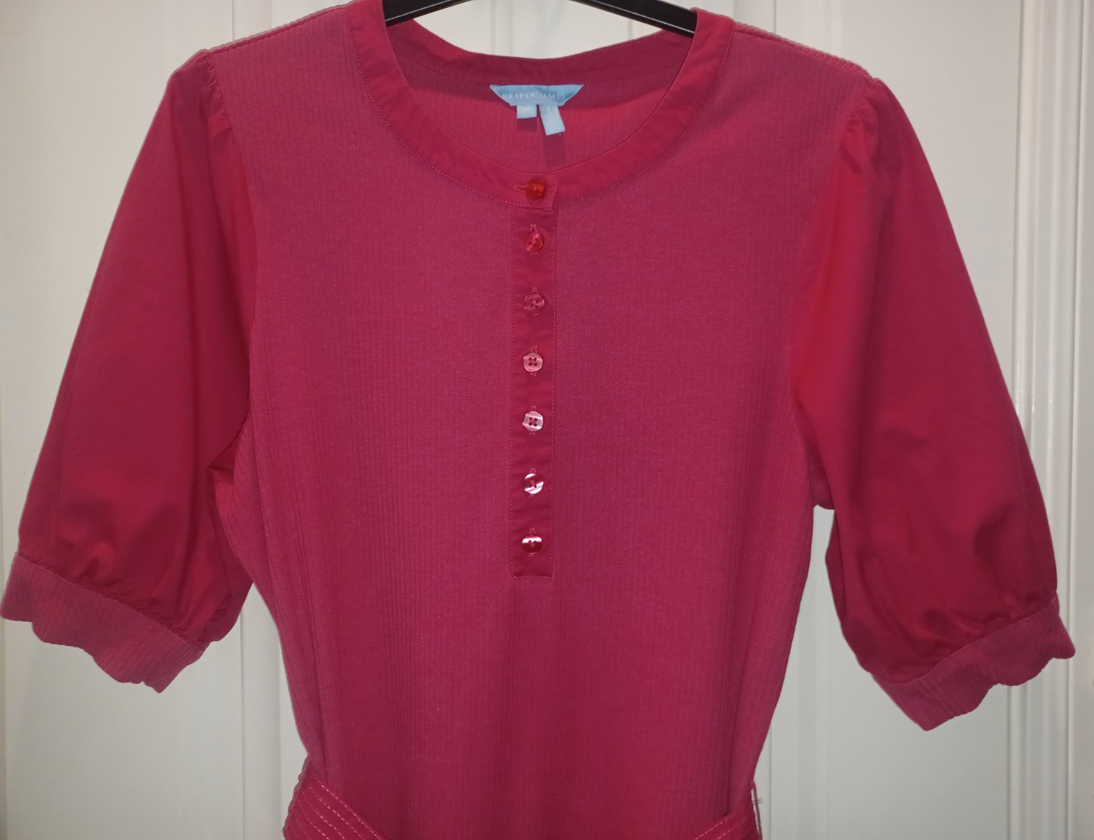 Ladies Draper James “Celeste” Mixed Media Dress Raspberry Pink Size Med. EUC!
