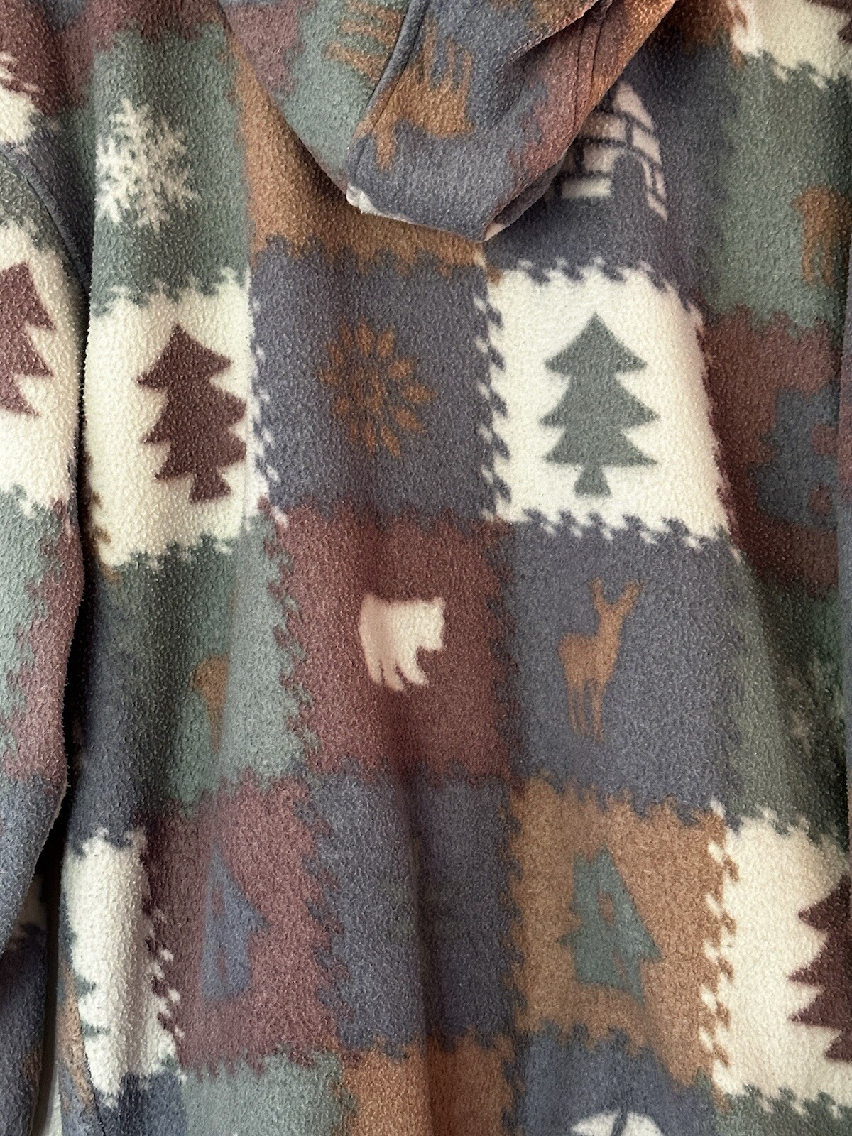 Vintage G4000 Patterned Fleece Jacket Size Medium Made In United Arab Emirates
