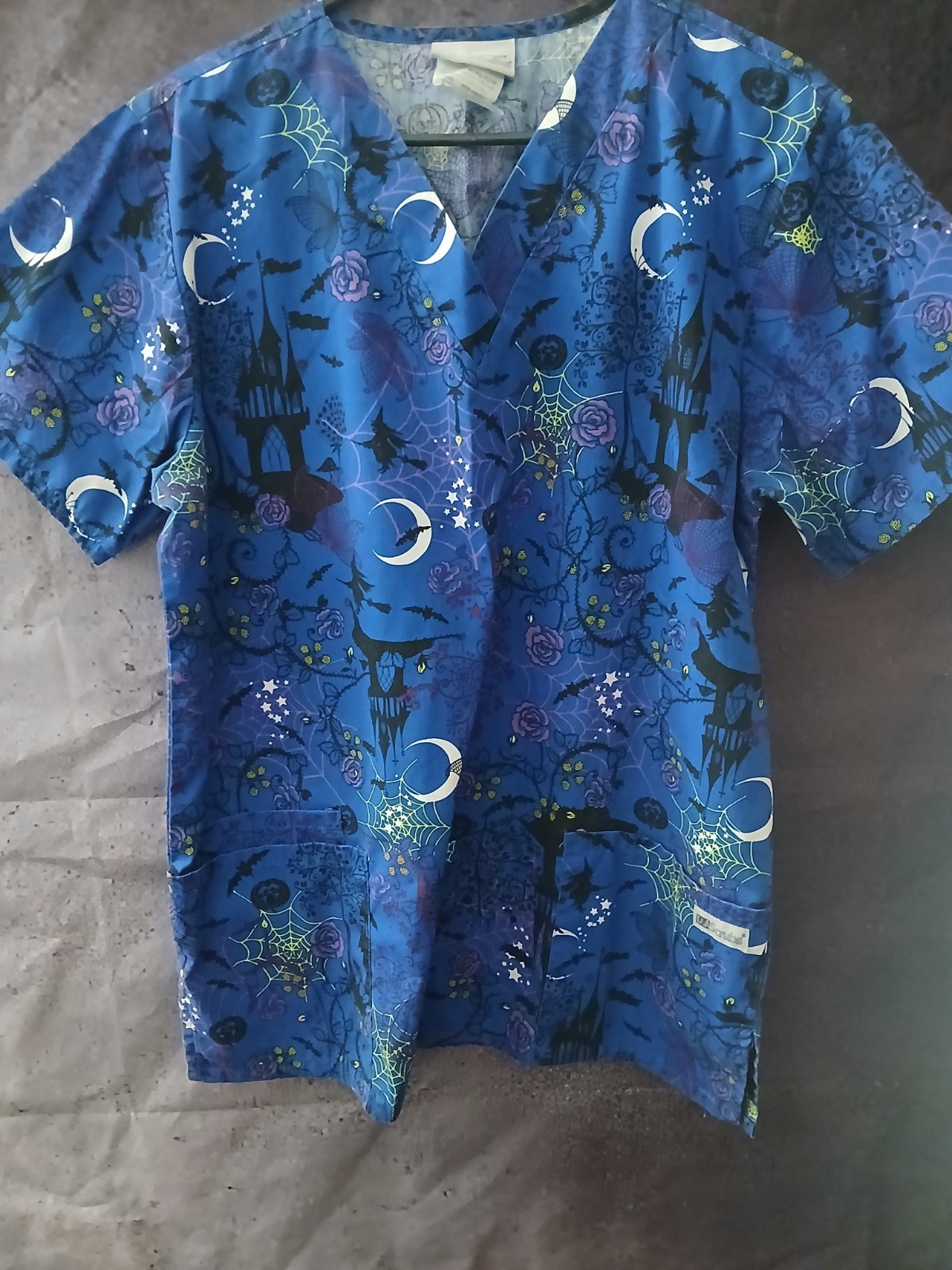 UA Scrubs Womens Top Size Medium Blue Halloween Motif