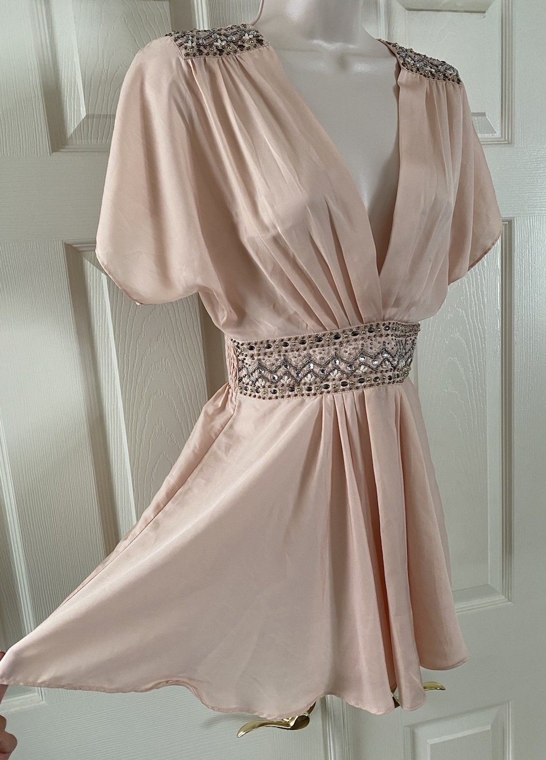 Forever 21 Peach Beaded Romantic Ethereal Babydoll V-Neck Top Short Sleeve ~ S