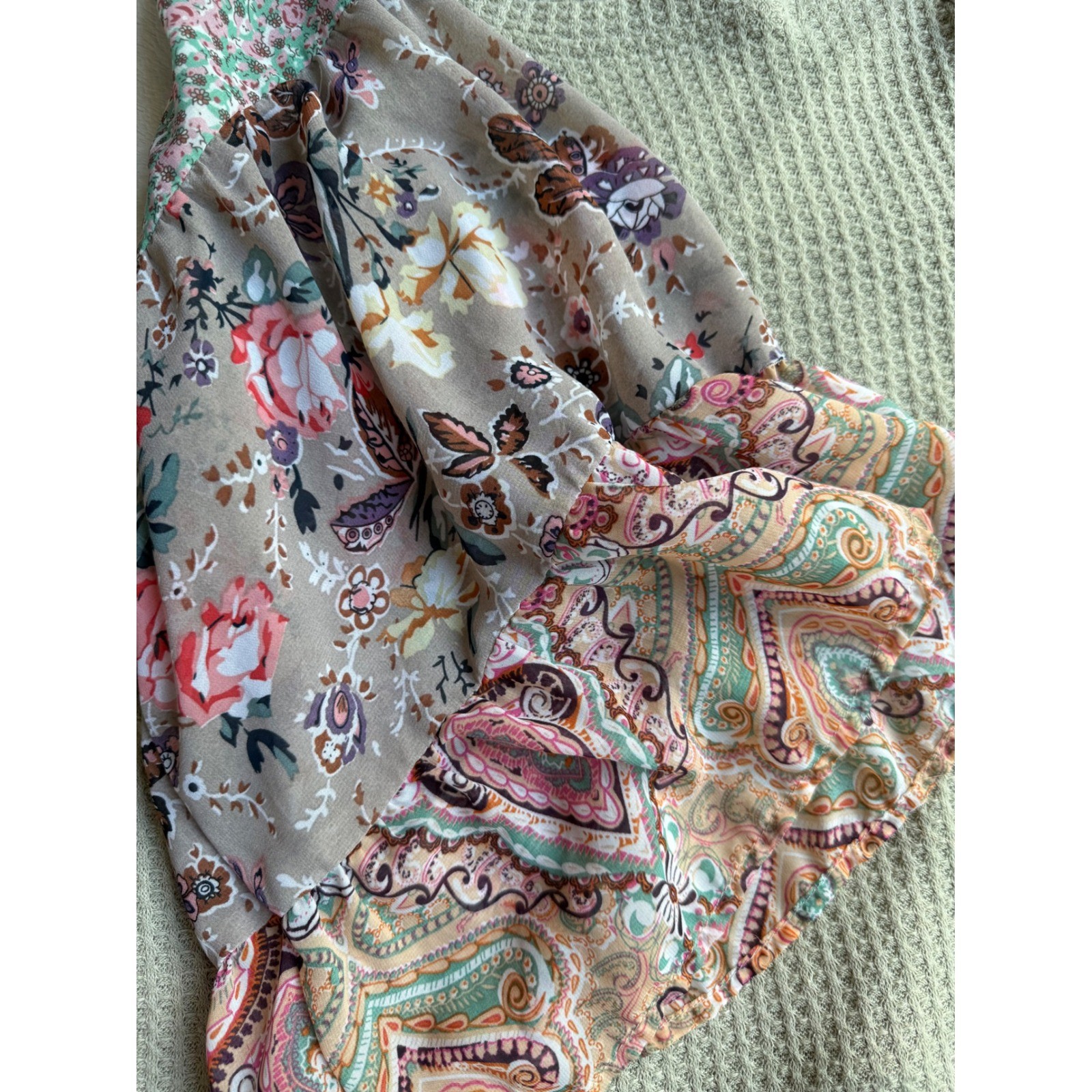 Umgee Sage Green Waffle Knit Mixed Floral Paisley Bell Sleeve Peplum Top Small