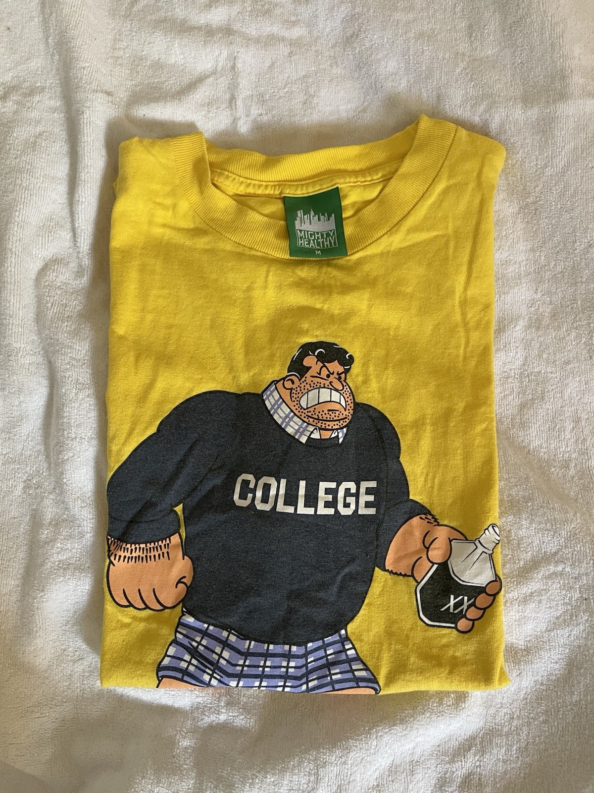 Mighty Healthy College T Shirt Yellow Sz M 100 % Authentic