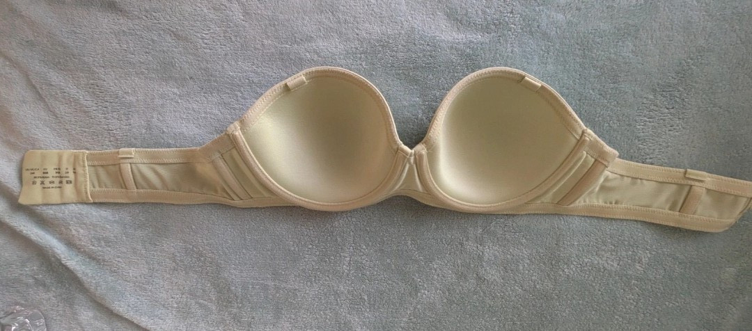 Strapless Underwired Molded Bra Set