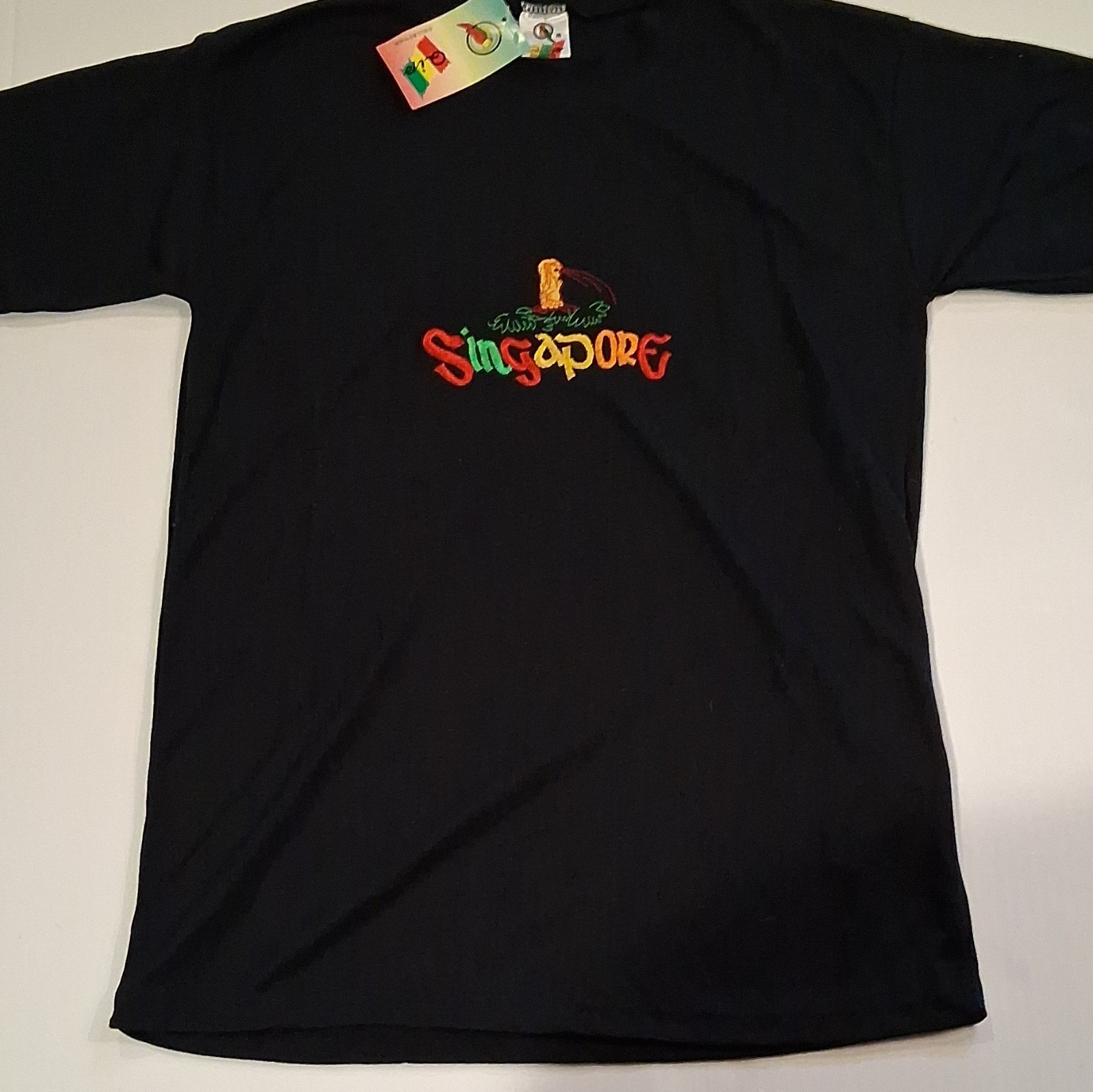 Best Quality Black Singapore Travel Embroidered Crew Neck Tee Size 40