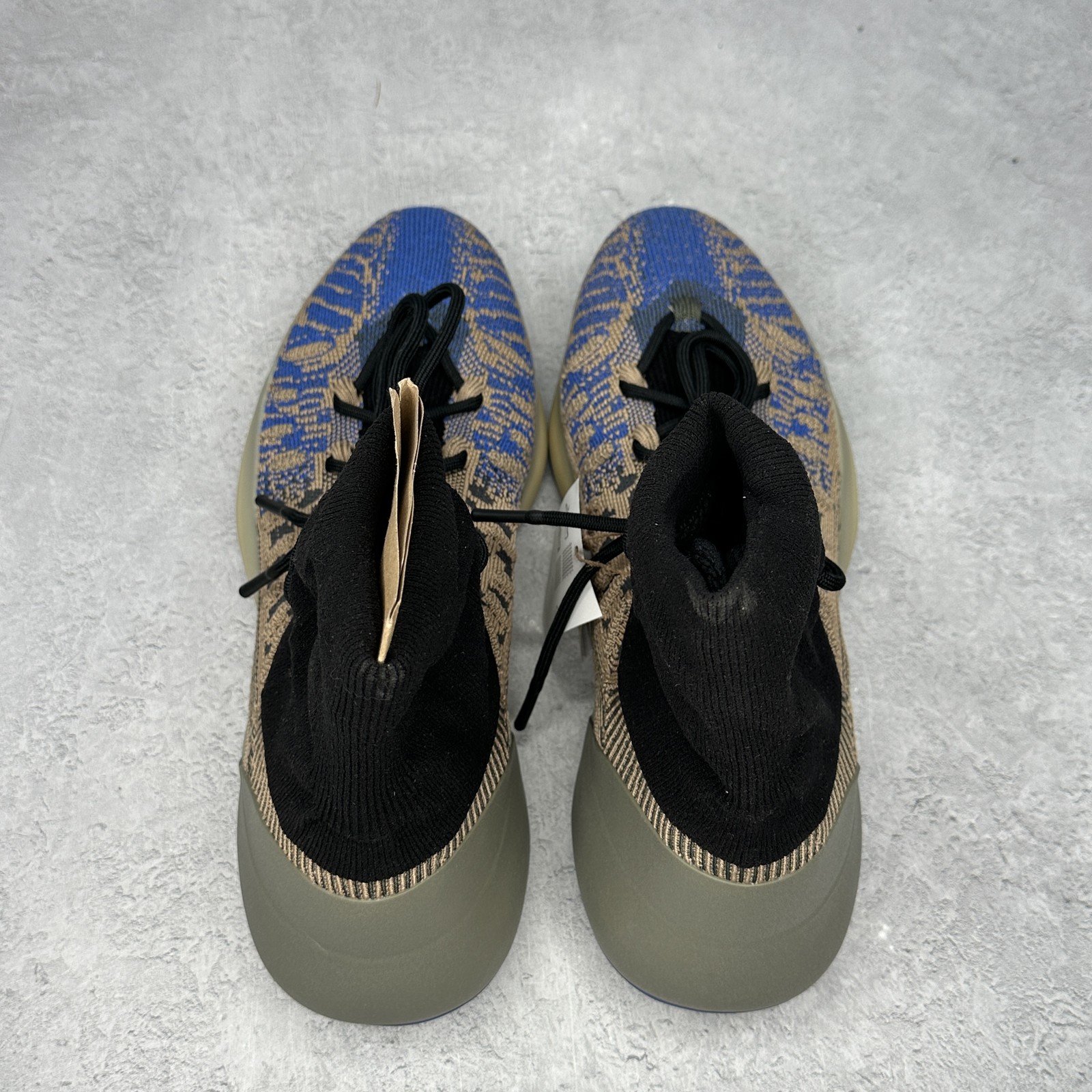 11M/12.5Wadidas Yeezy BSKTBL Knit Slate AzureHP5613Brand New