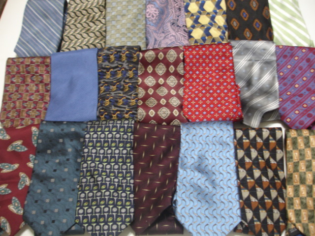 25+ Men’s DESIGNER Wholesale Silk Neck Ties Neckties Lot of Stripe Paisley Craft