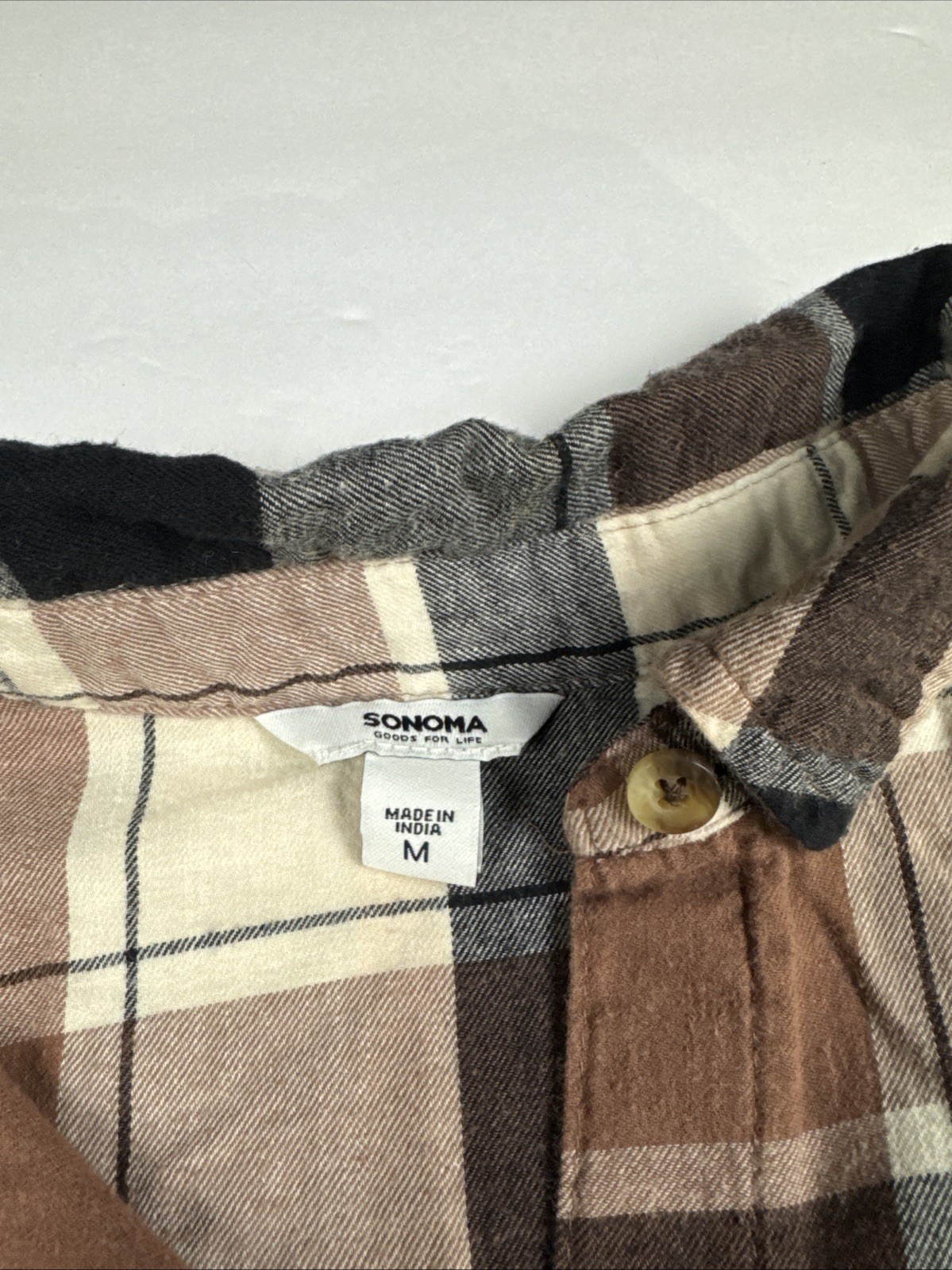 Sonoma Women’s Long Sleeve Plaid Button Up Shirt Medium