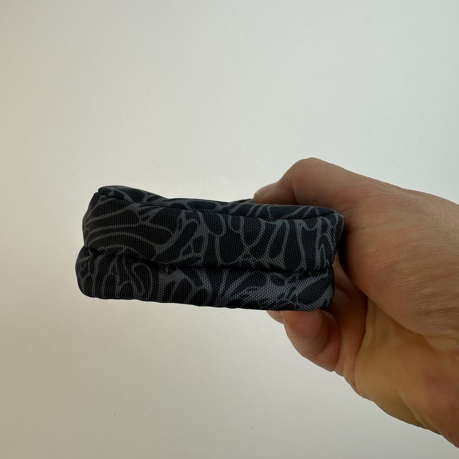 Baggallini On The Go Mini Pouch Black Midnight Blossom Zip Lobster Clasp RFID