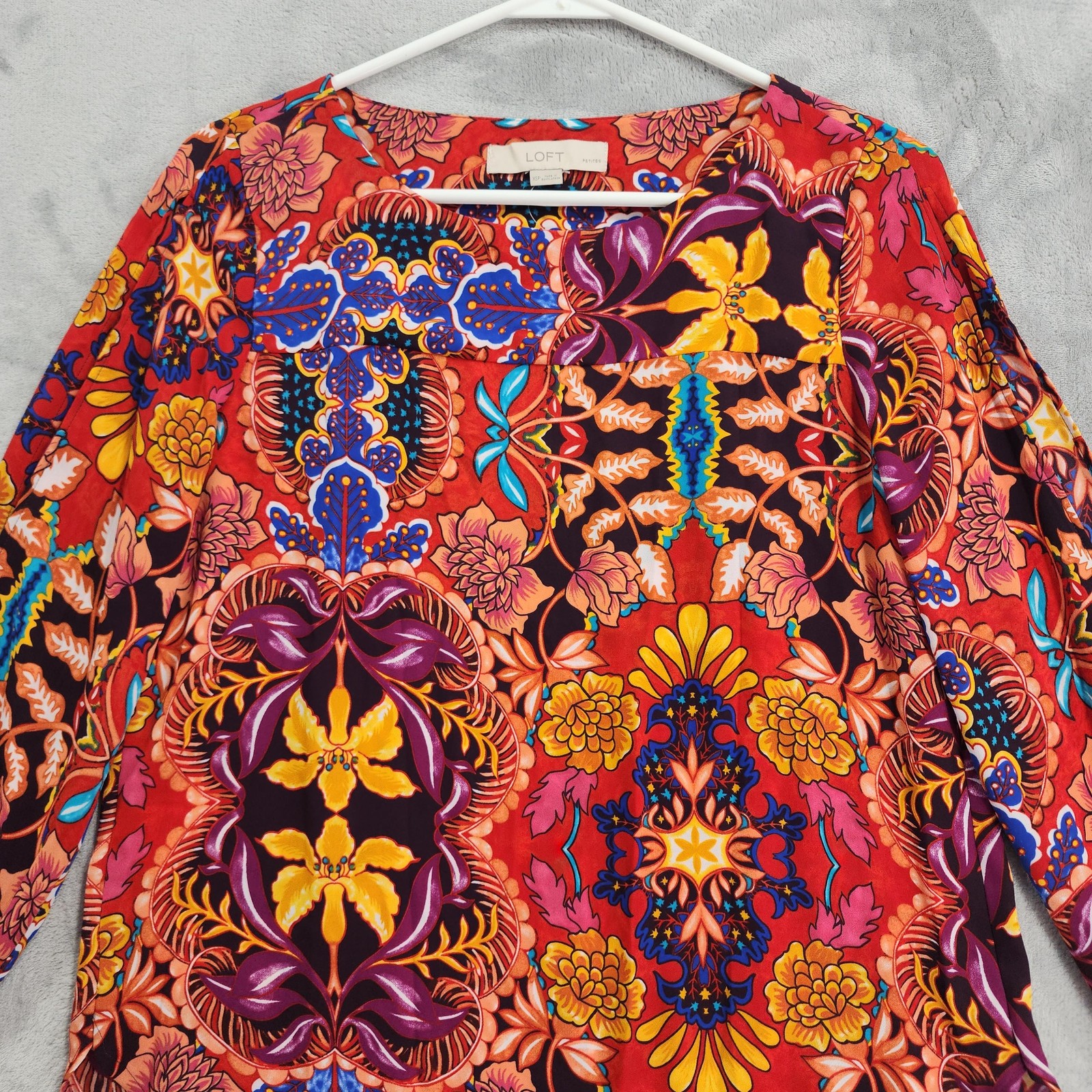 NEW LOFT Top Womens XSP PETITES Multicolor Floral Boat Neck Long Sleeve Blouse