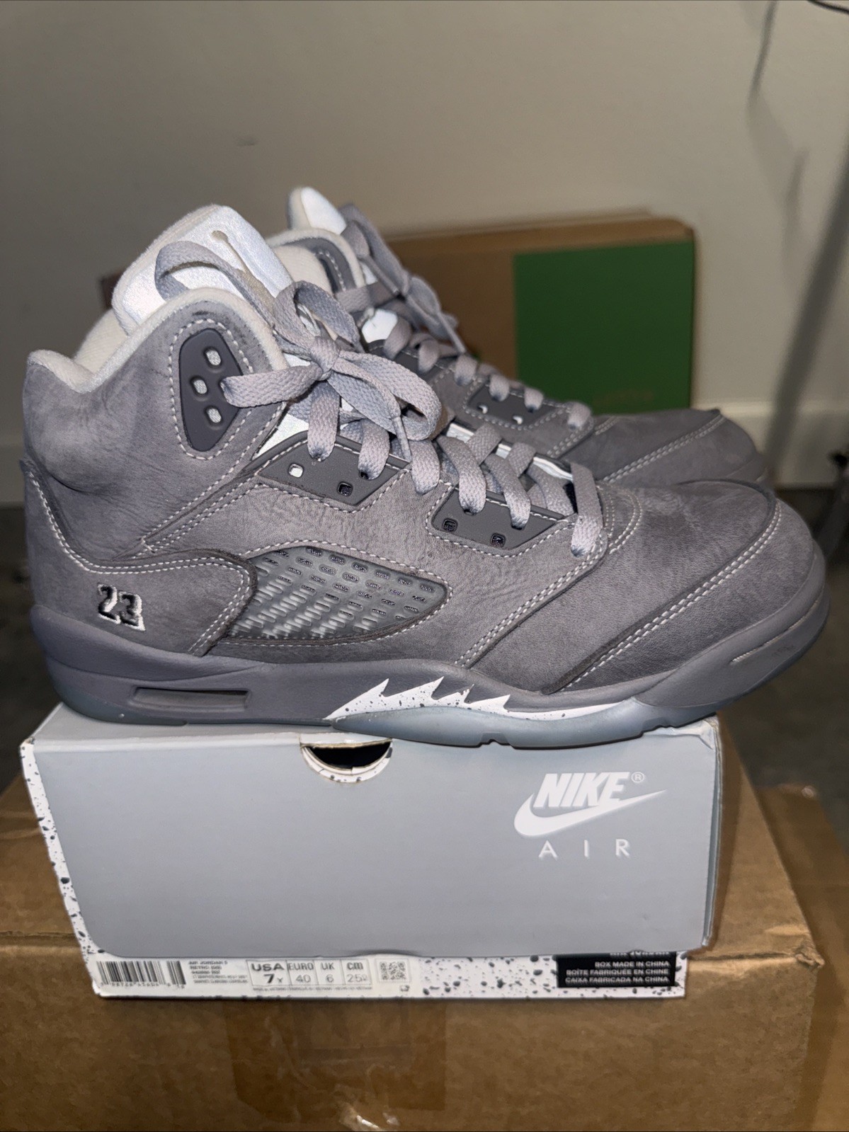 Air Jordan 5 Wolf Grey Size 7y 100% Authentic Ready To Ship !! SUPER CHEAP! GO!
