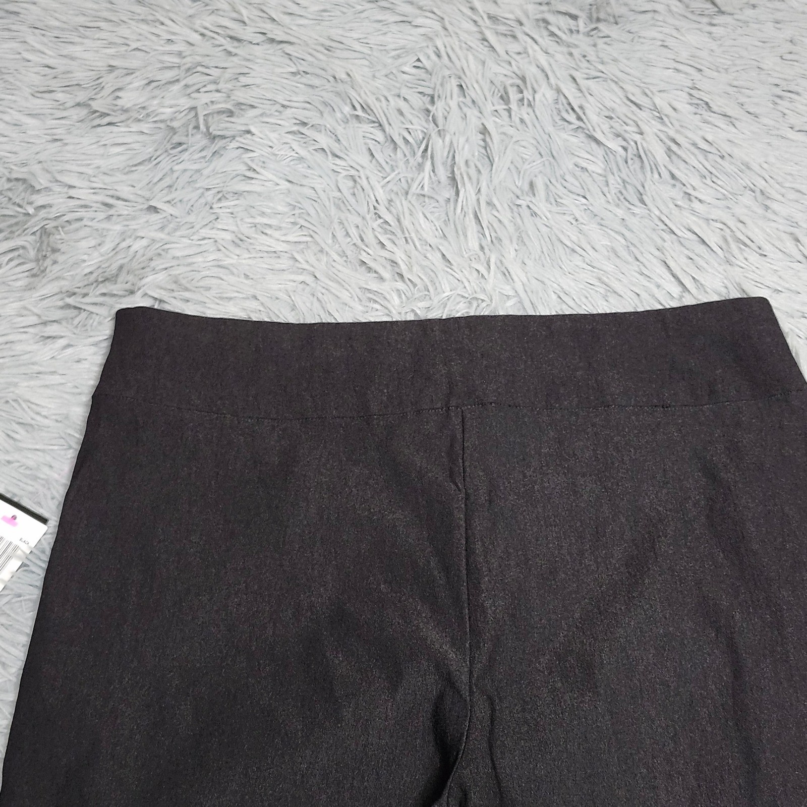 New Premise Pants Womens Medium Black Rayon Nylon Spandex Pull On NWT Capri
