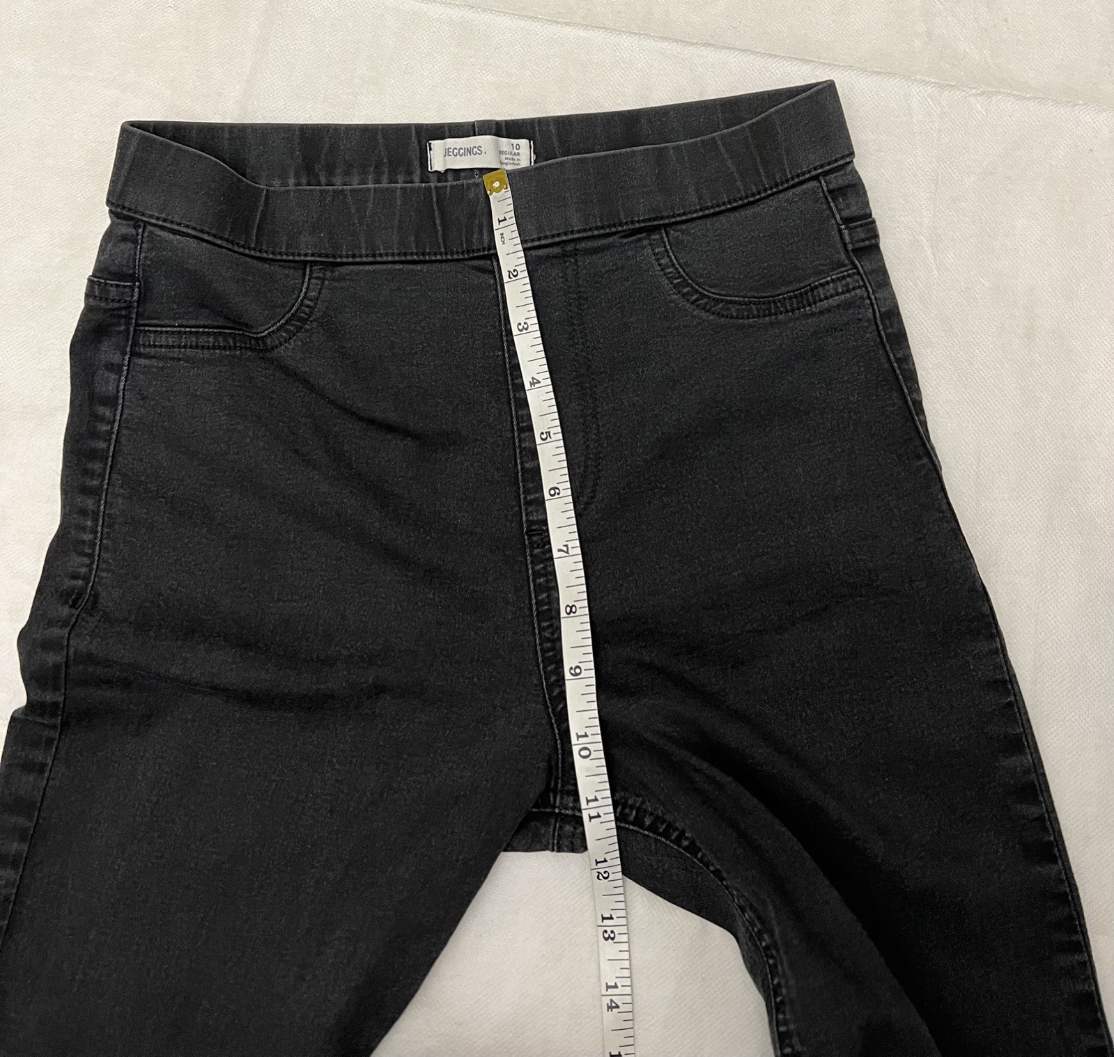M&S Pull On Jeggings Size 10 Inside Leg 27 Inches Black