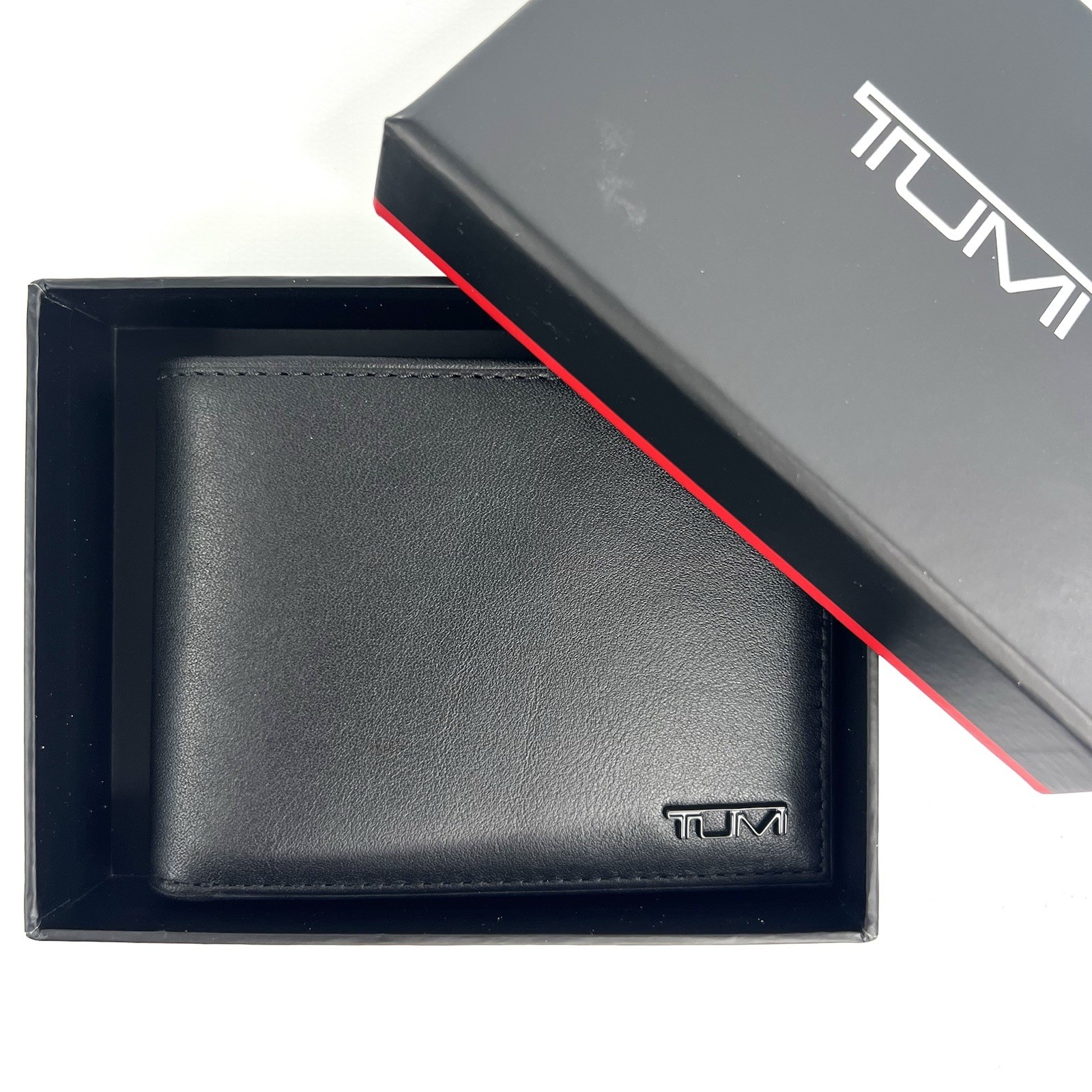 TUMI Delta SLG Double Billfold Black Leather RFID Blocking Wallet