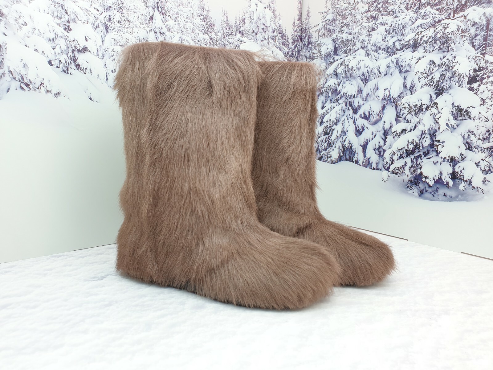 Brown Mocha Mousse Goat Fur Winter Snow Boots for Women, Furry Moutons