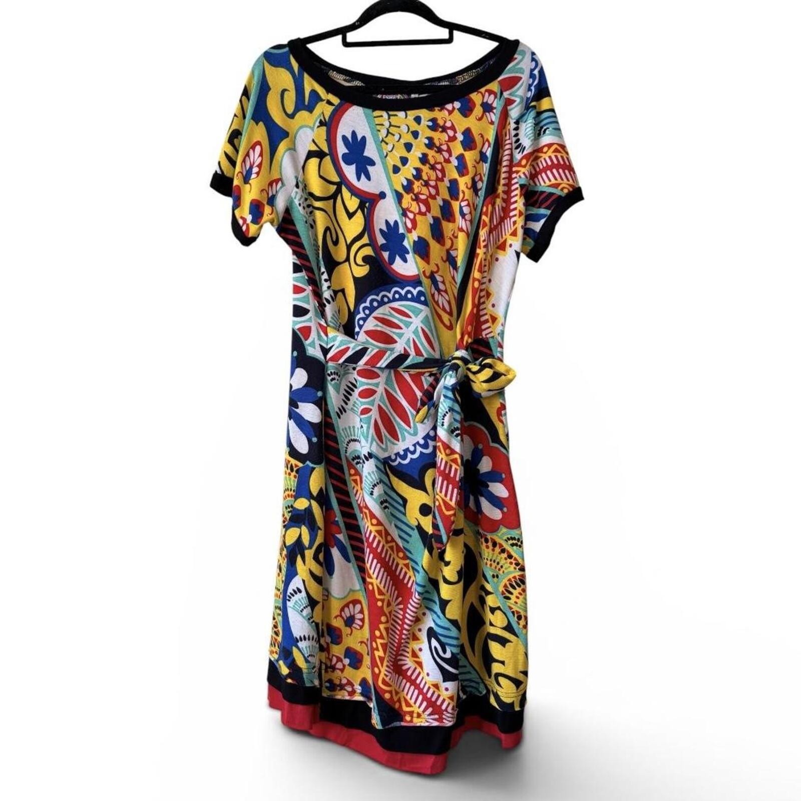 Amazing abstract floral patterned dress of very stretchy fabric by Keshet.