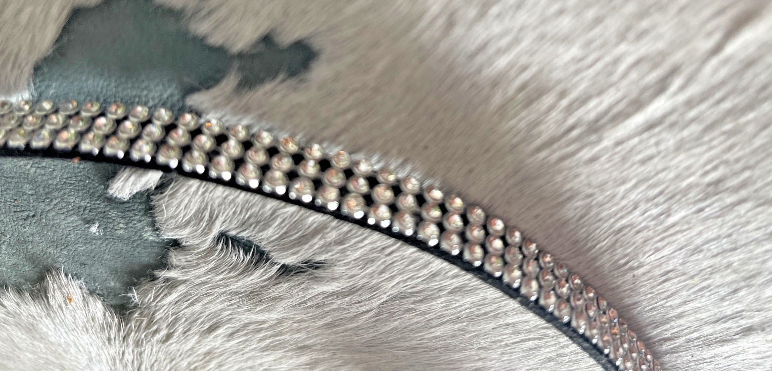 Western Womens Hatband 27.5 x 3/8 in Crystal Buckle 3 Row Cowboy Rodeo Horse