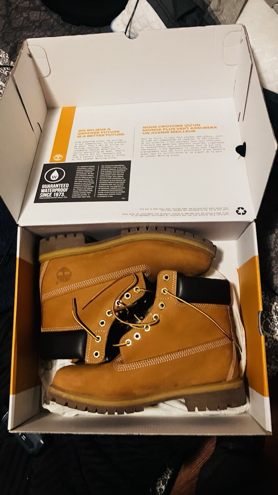 Timberland Men’s Waterproof Leather Work Boots Wheat 6″ Ankle US 9 M