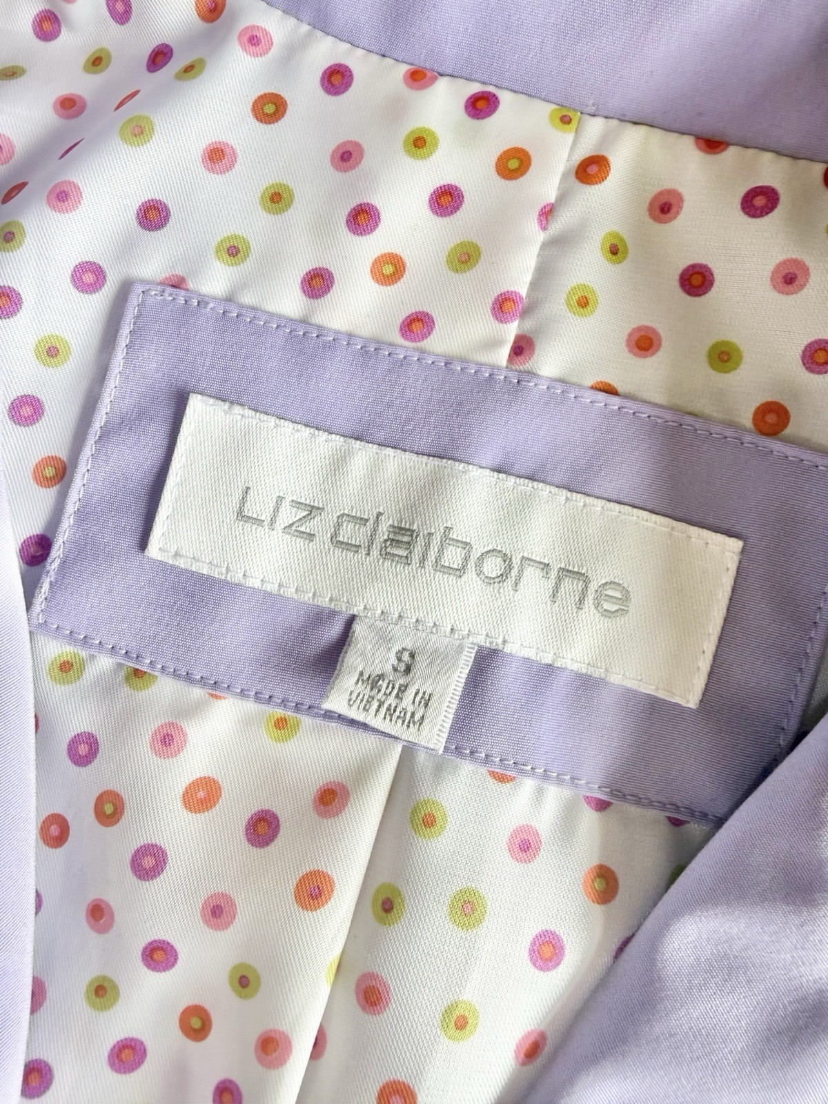 VINTAGE Liz Claiborne Lavender Lilac Rain Trench Coat Flower Buttons Size S