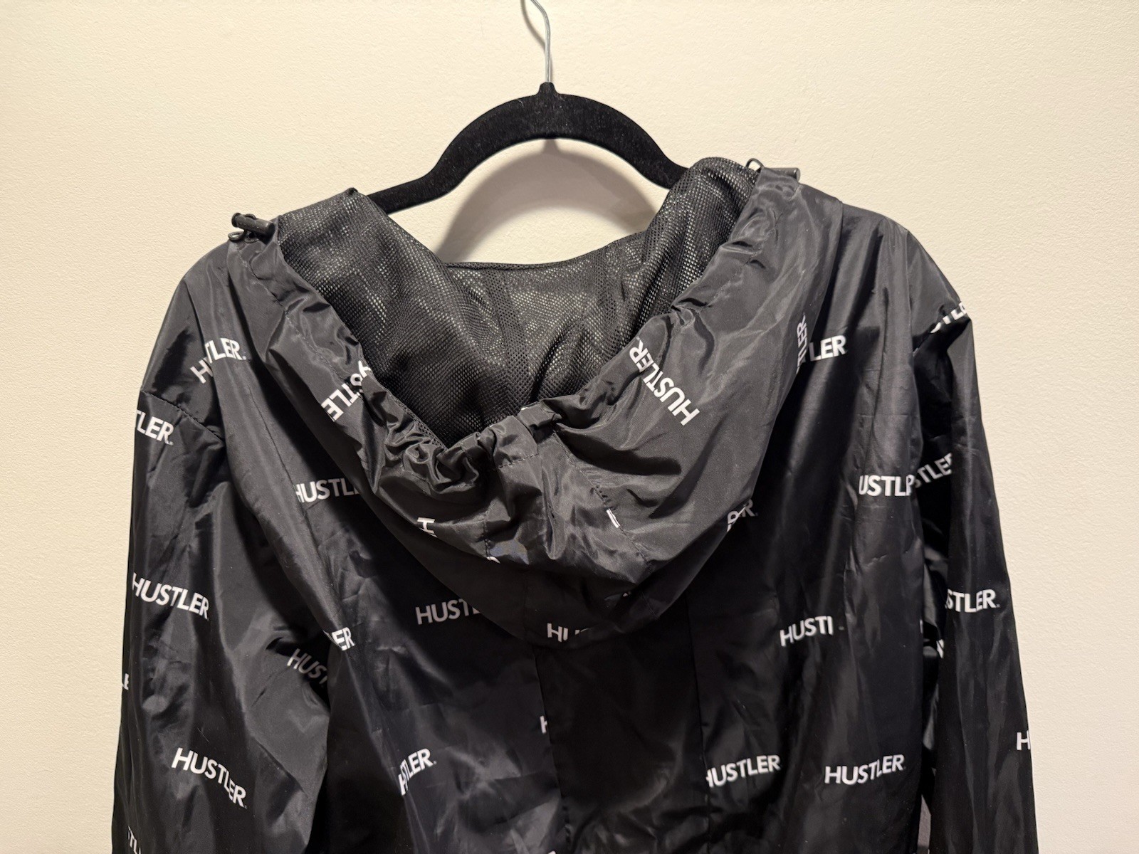 Reason x Hustler Black All Over Logo Print Hooded Anorak Windbreaker Jacket L