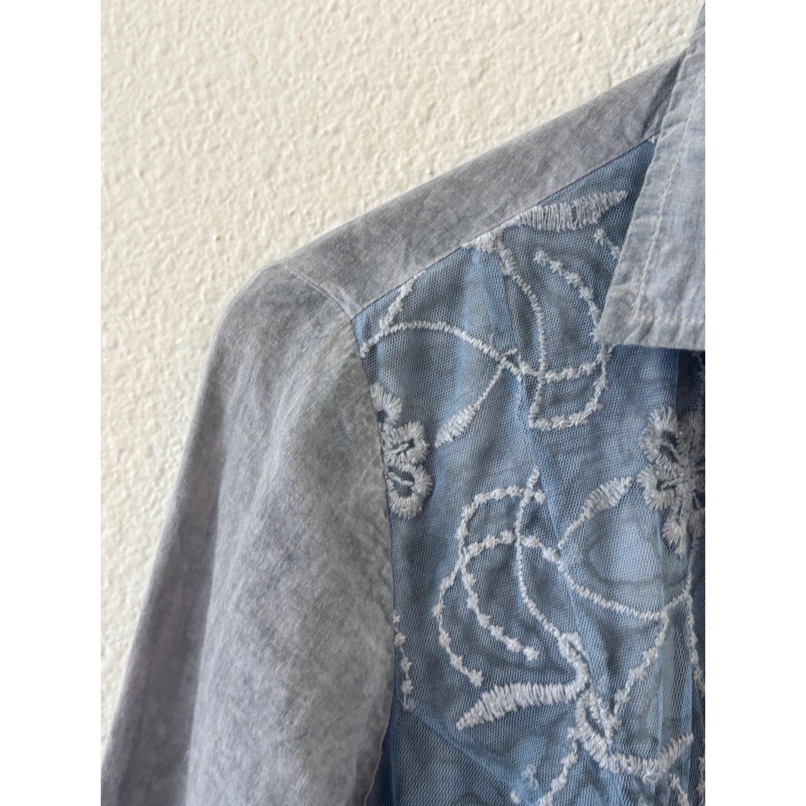 Parsley & Sage Embroidered Button Down Top Womens M Blue Lace Chiffon Fairy