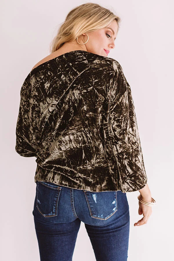 UMGEE Off The Shoulder Blouse Womens Sz L Army Green Embroidered Velvet Boho NWT