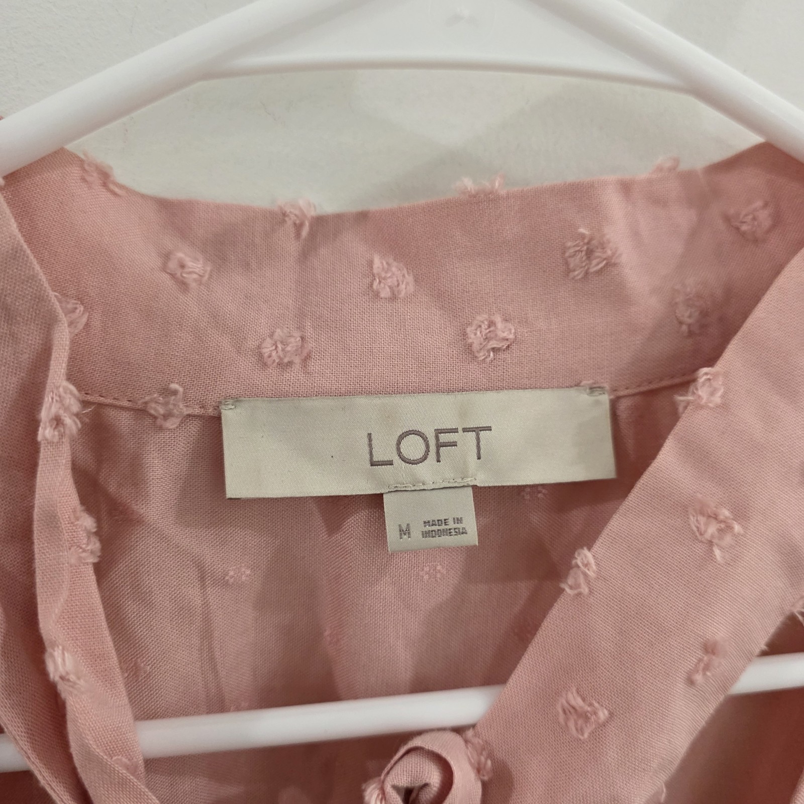 Loft Womens Top Size Medium Pink Button Up Peasant Boho Swiss Dot Scarf Neck