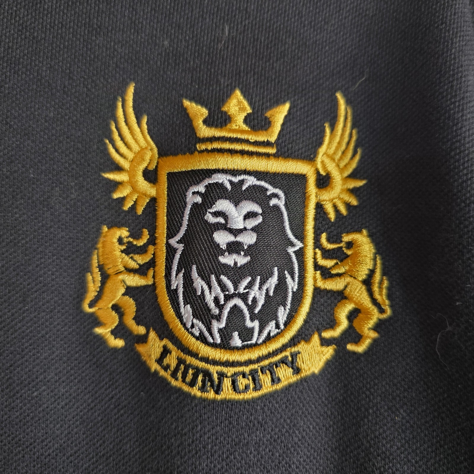 Guardian Angel Polo Men M Singapore 65 Lion City Embroidered Gold Print Black