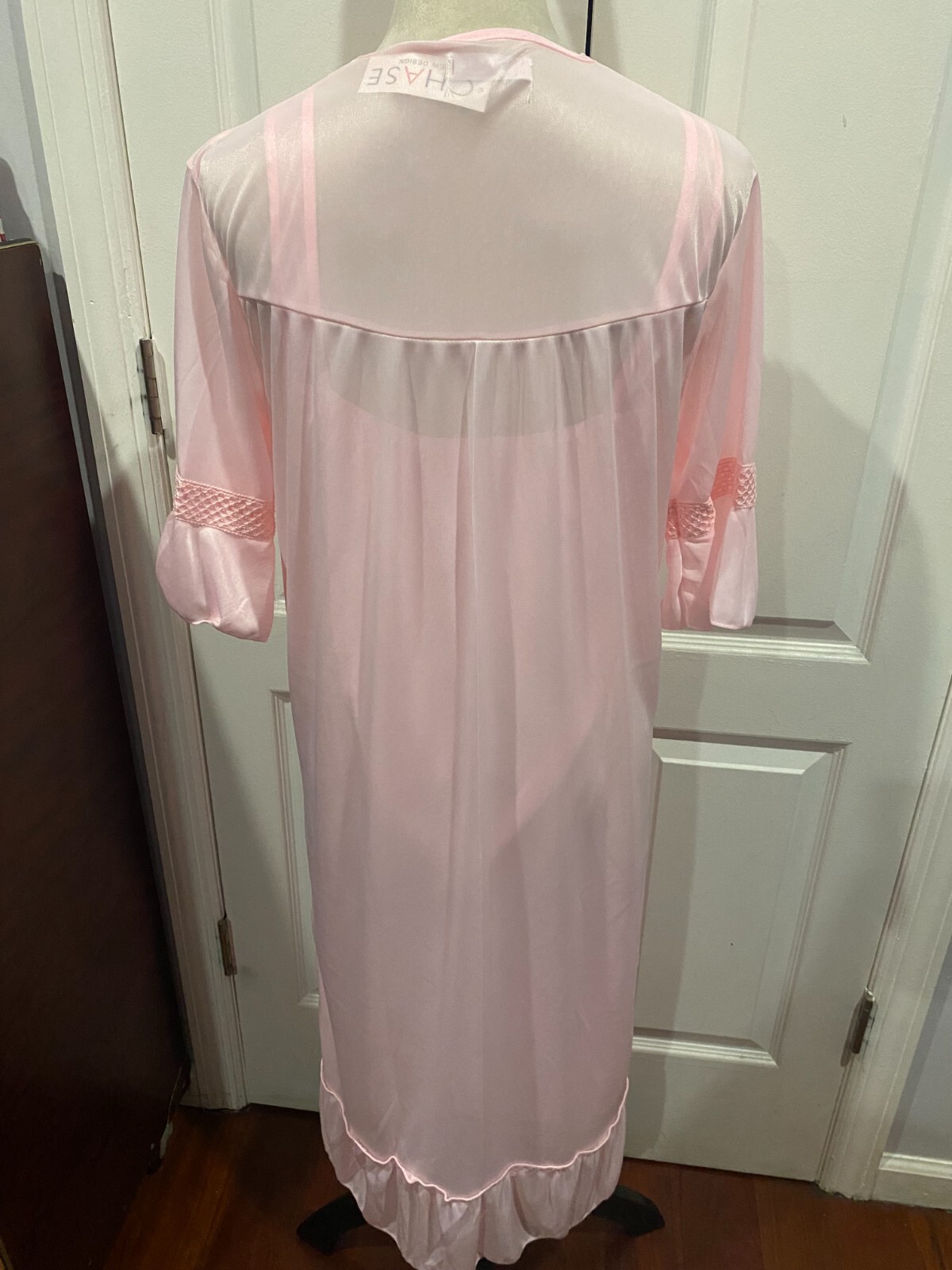 Silky Sleeveless Nightgown w/Robe Embroidery Lace Floral Design Lt Pink Size XL