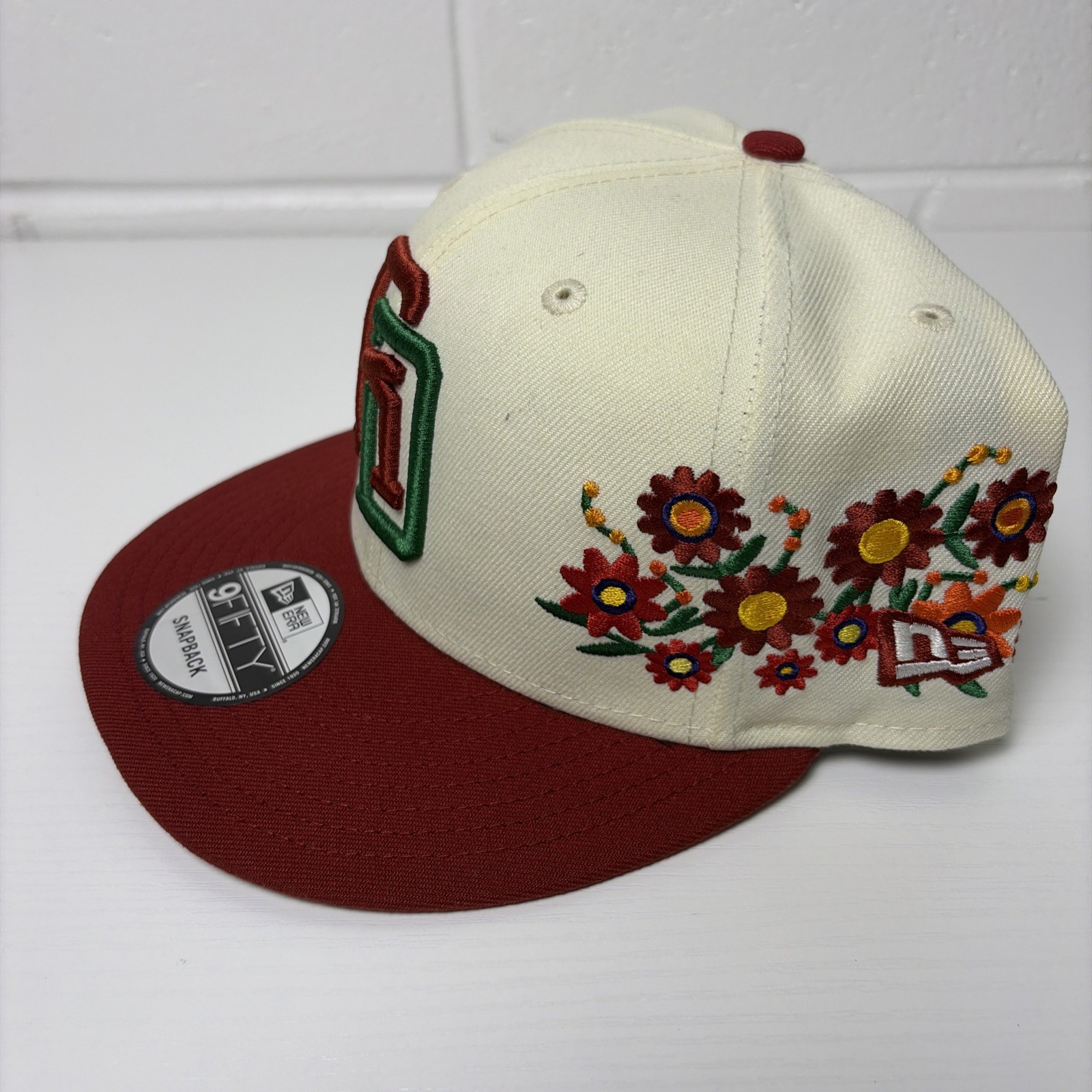 New Era 9Fifty Latin Embroidery Snapback Dominican Republic Baseball Classic